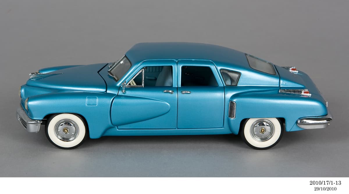ミニカー 1948 Tucker Torpedo 1948 Blue Tucker Torpedo | Timepieces International