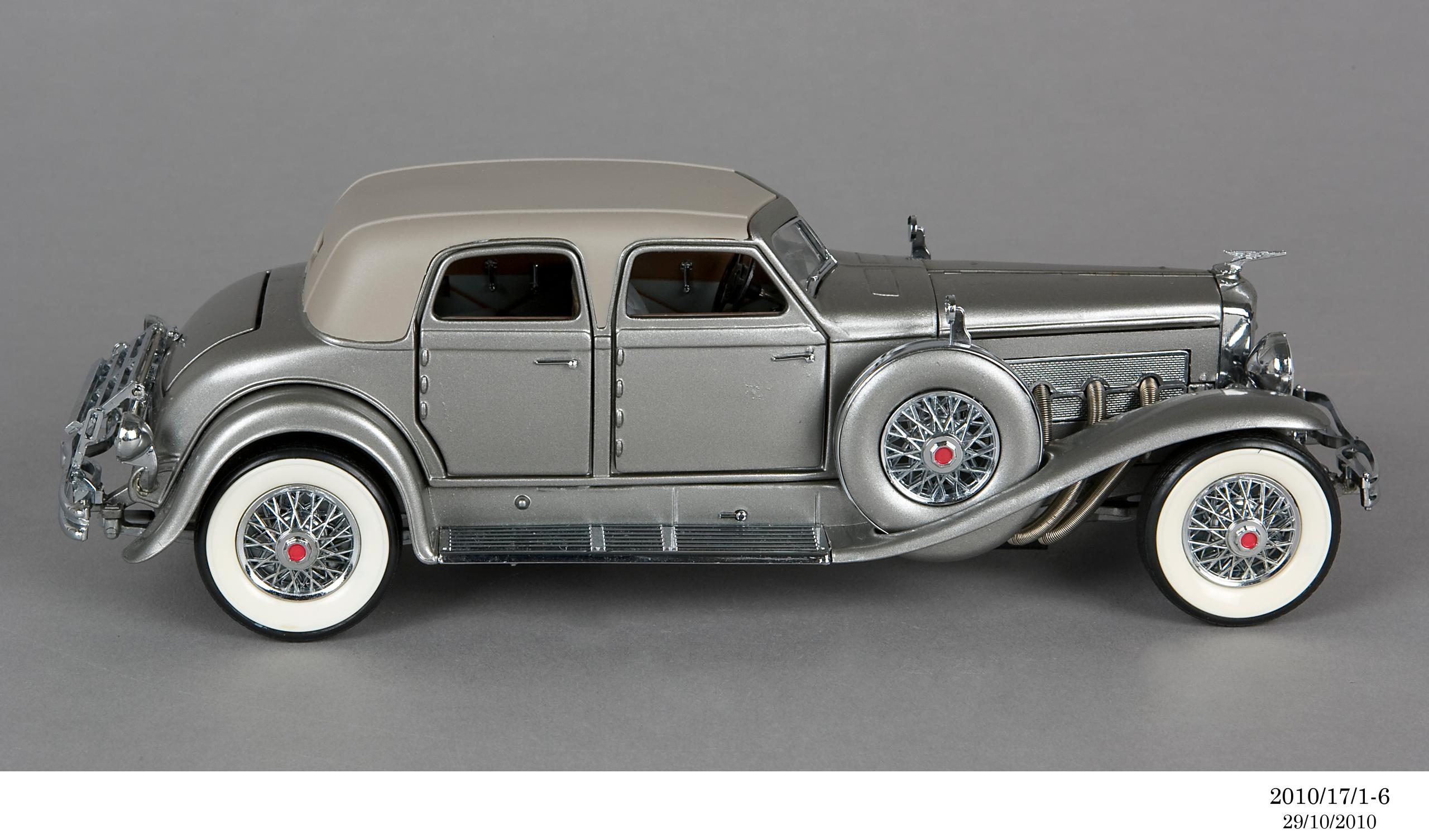 自動車 Franklin Mint DuesenbergPrecision Models Powerhouse Collection - ⁨Model of 1933 Duesenberg SJ 'Twenty Grand