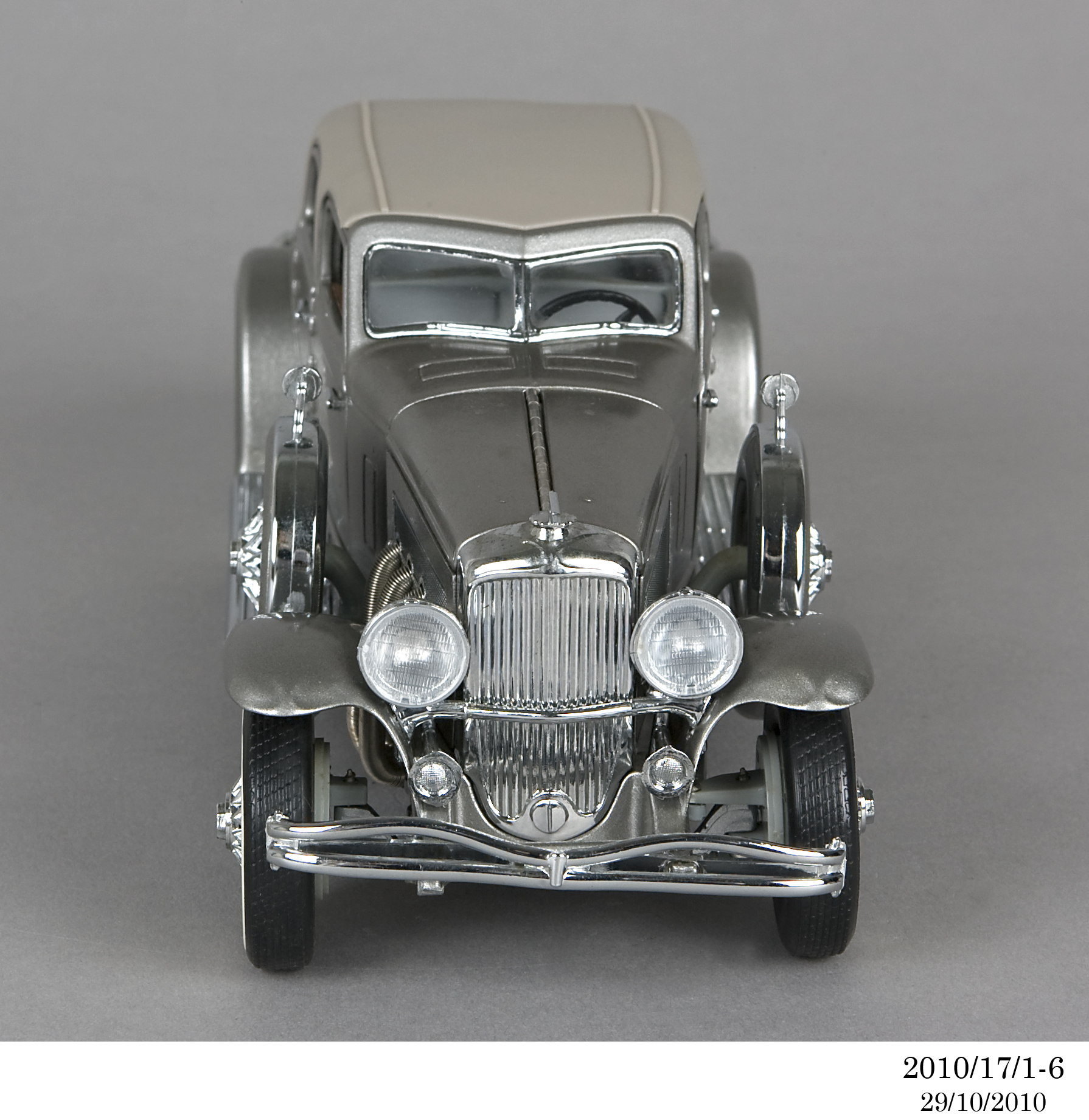 Model of 1933 Duesenberg SJ 'Twenty Grand'