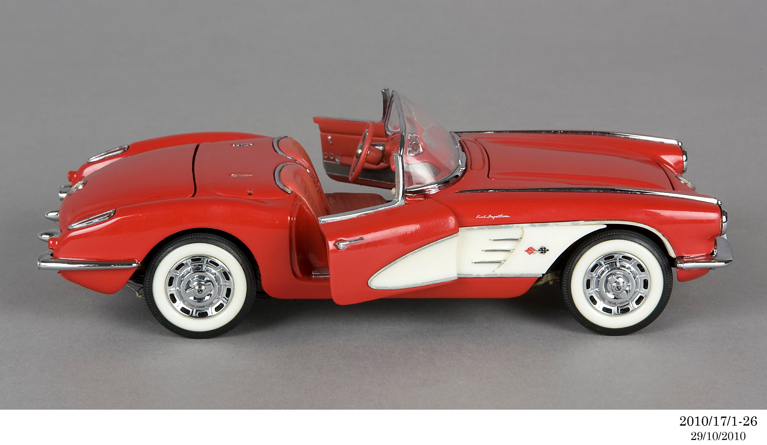 Model of 1959 Corvette convertible