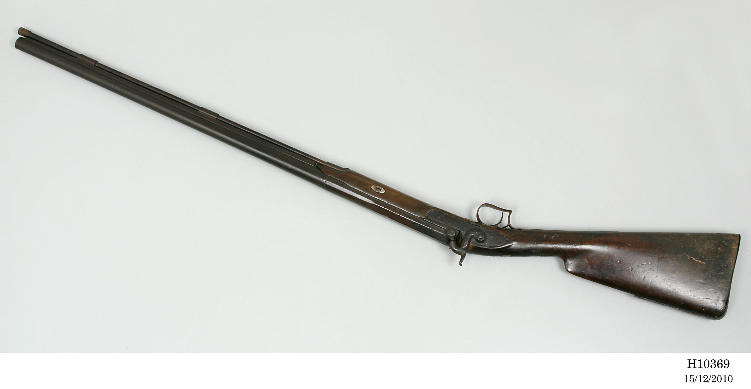 Percussion shotgun possibly owned by William Charles Wentworth