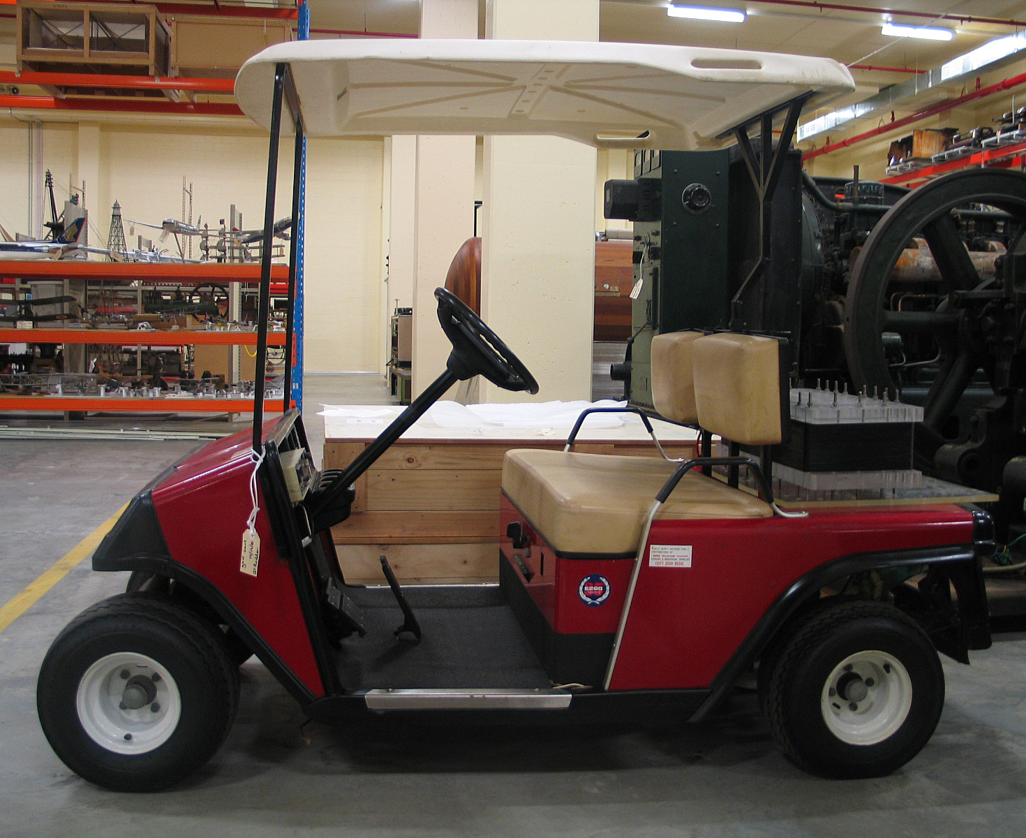 Electric golf cart used in vanadium battery trials