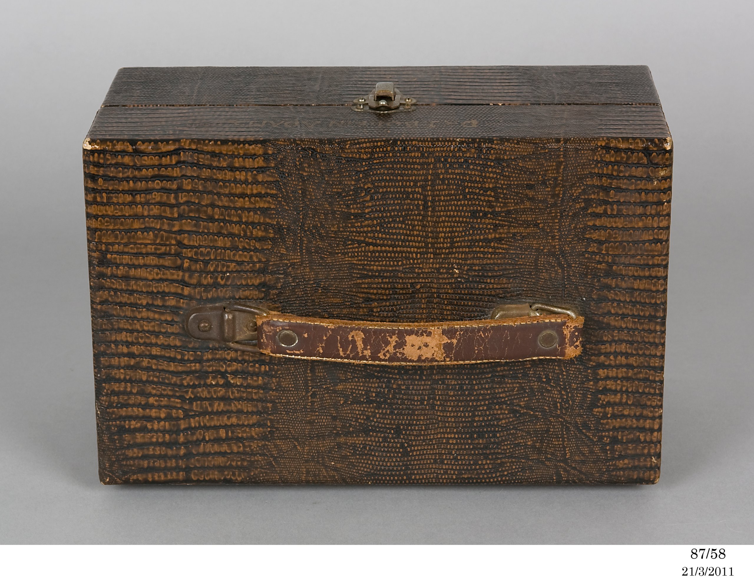 Case containing electrotherapeutic device believed to have belonged to the infamous Dr John Bodkin Adams who was a British general practitioner in the 1900s and had numerous patients die under suspicious circumstances.