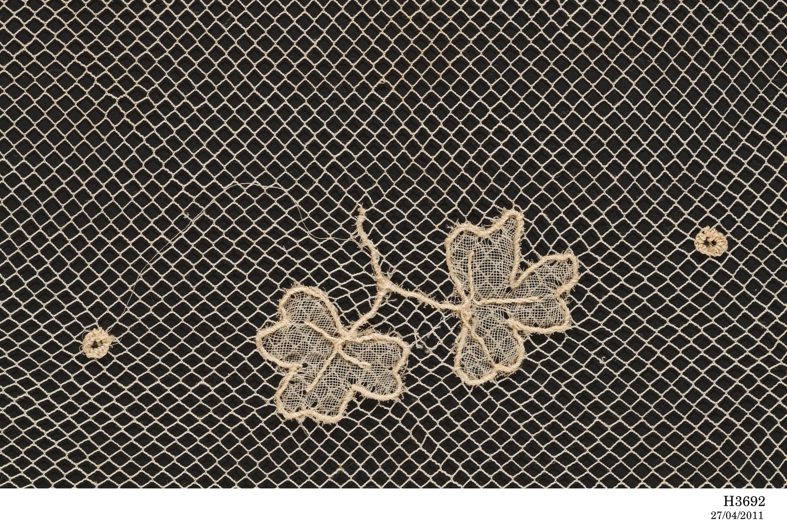 Carrickmacross lace lengths