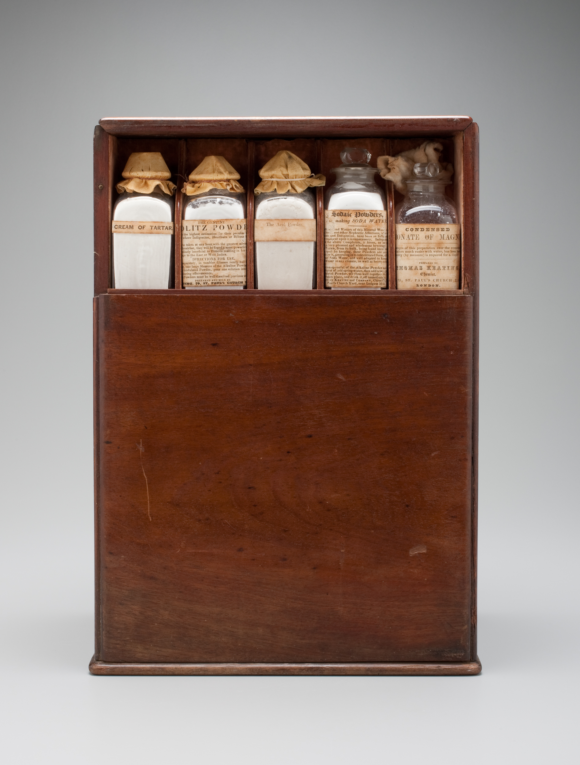 Domestic medicine chest