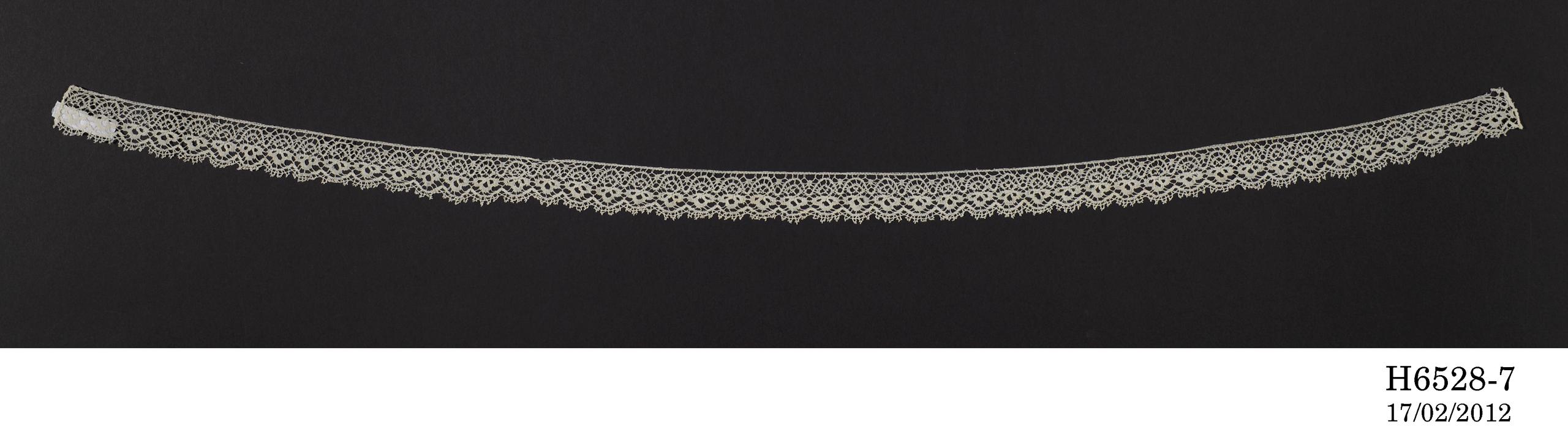 Powerhouse Collection - Bedfordshire lace sample