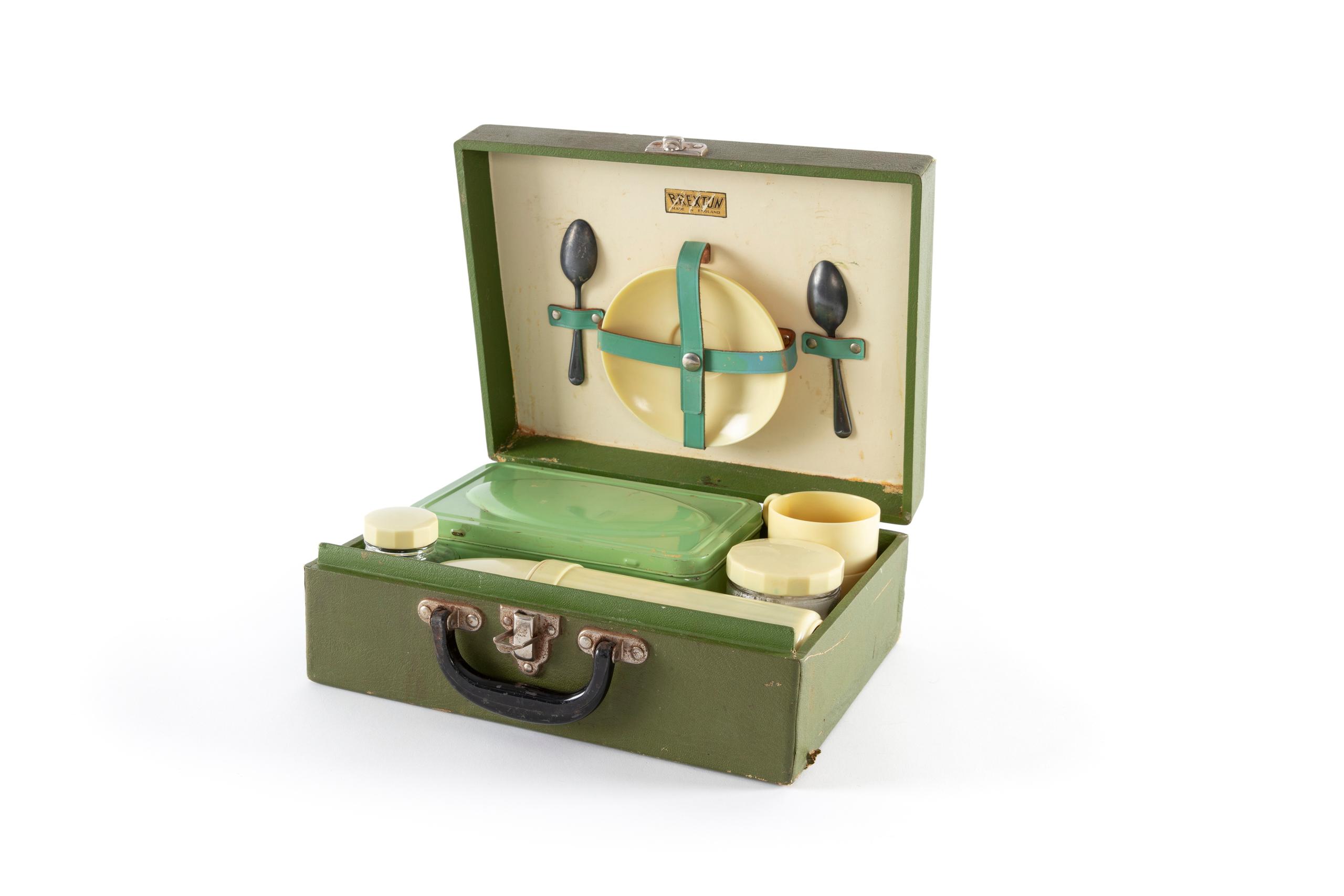 Brexton cheap picnic basket