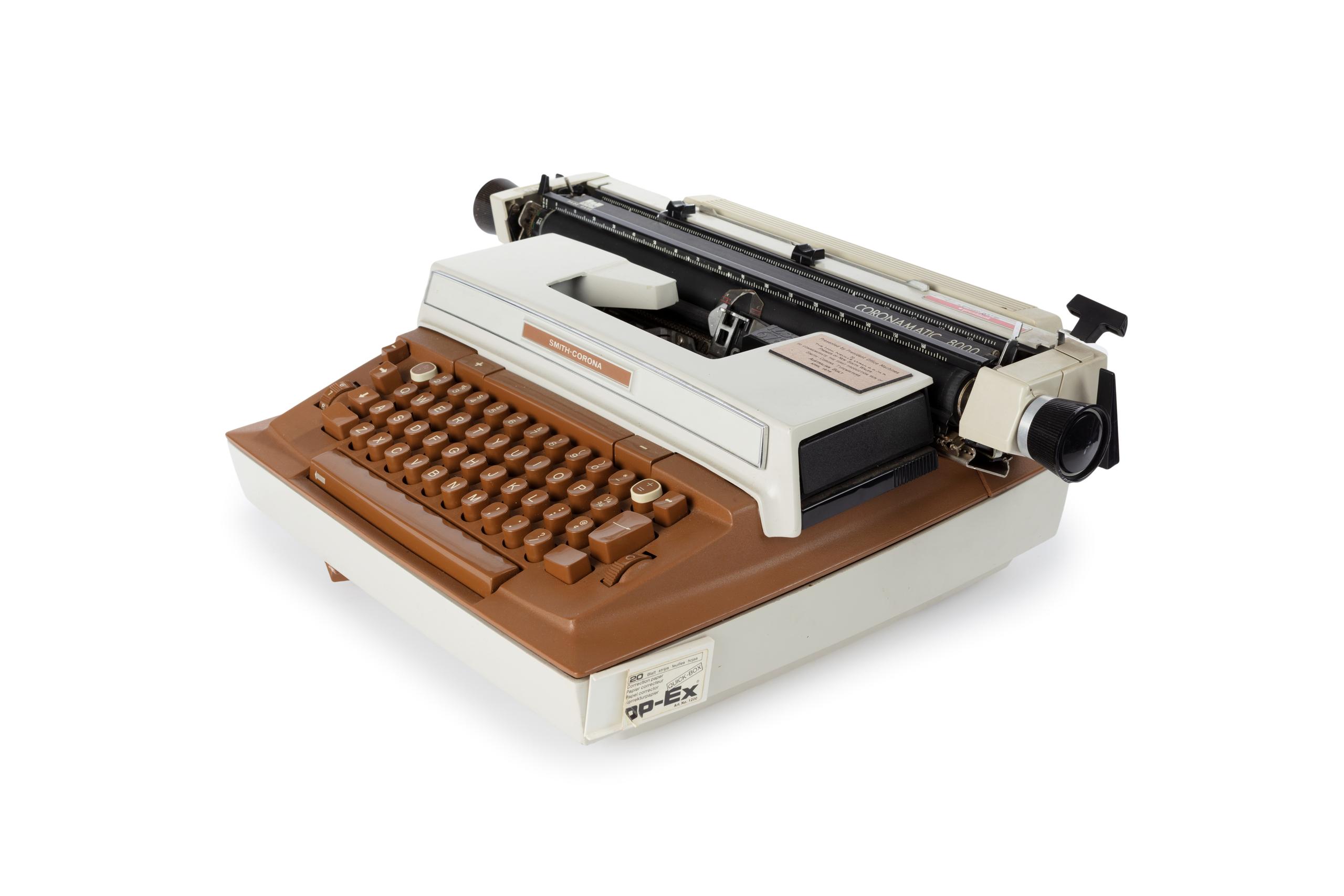 Powerhouse Collection - 'Smith Corona Coronamatic 8000' typewriter