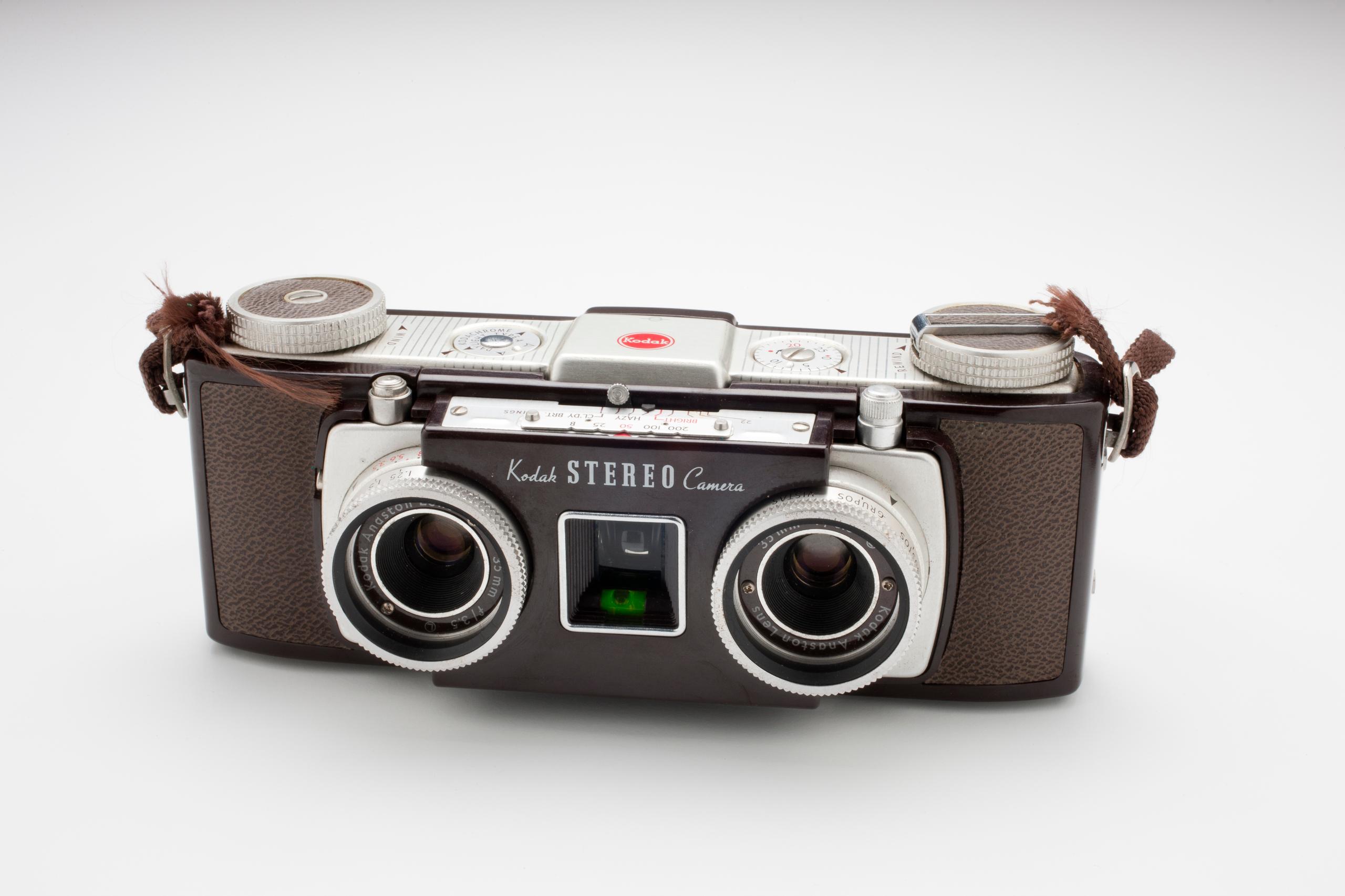 KODAK STEREO カメラ Creating Moving Portraits with the Kodak Stereo Camera