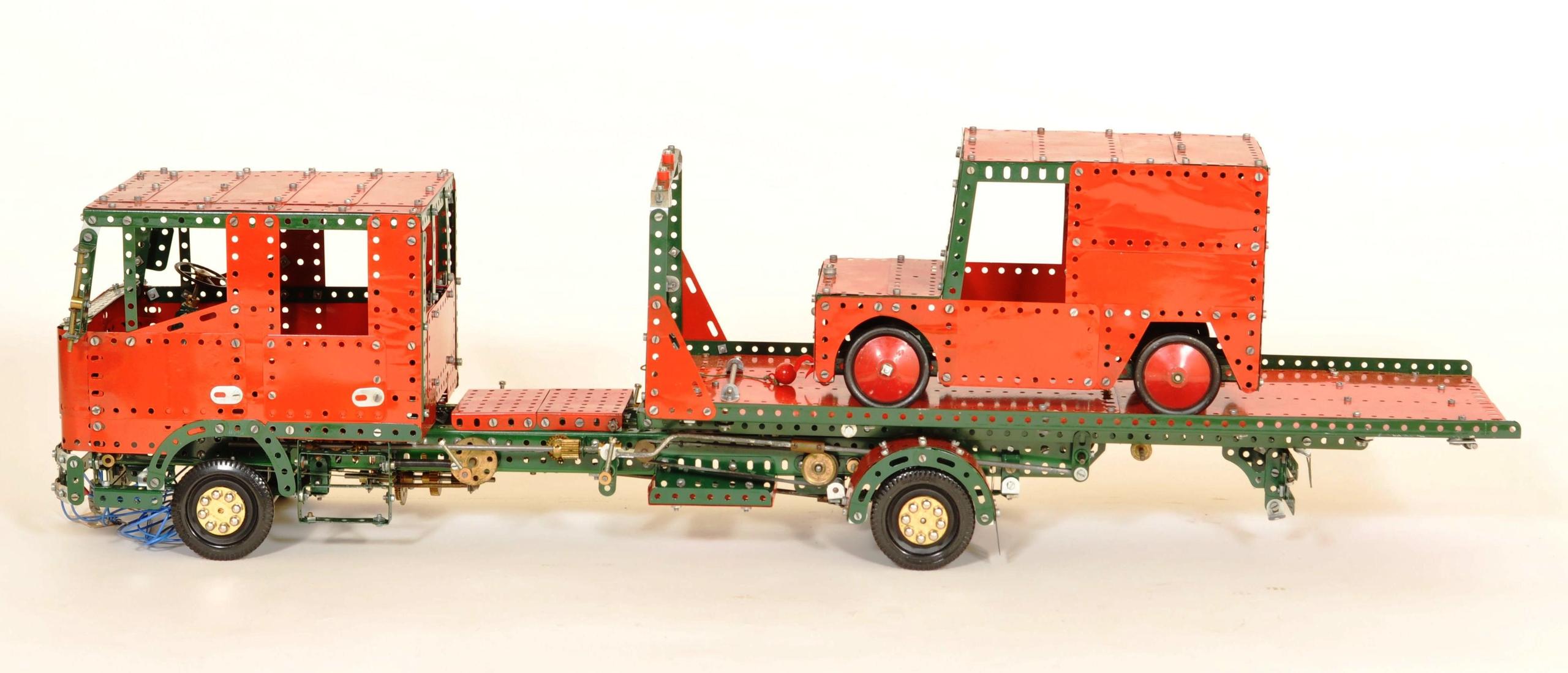 Meccano model recovery truck