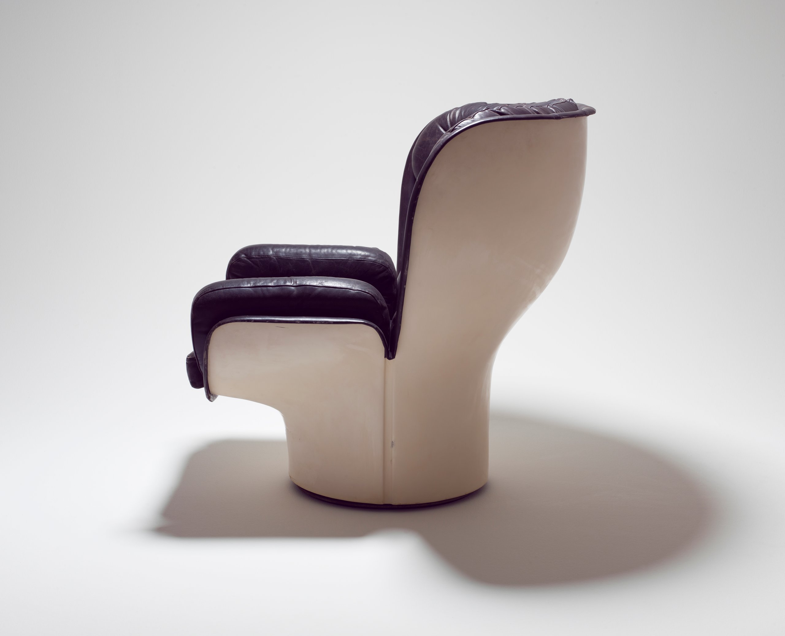 'Elda 1005' armchair by Joe Colombo