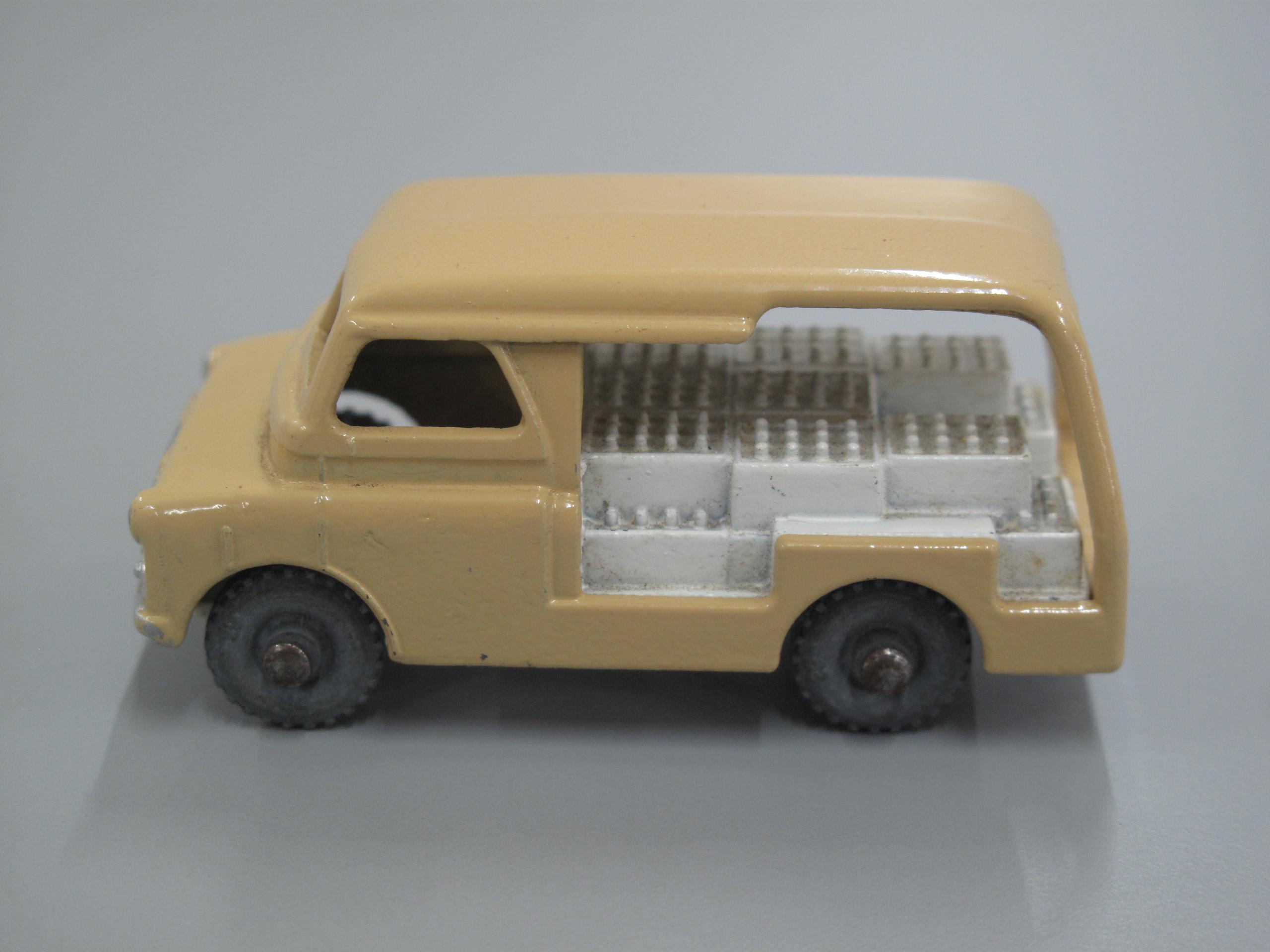 Powerhouse Collection - Toy Matchbox No.29 Bedford milk truck