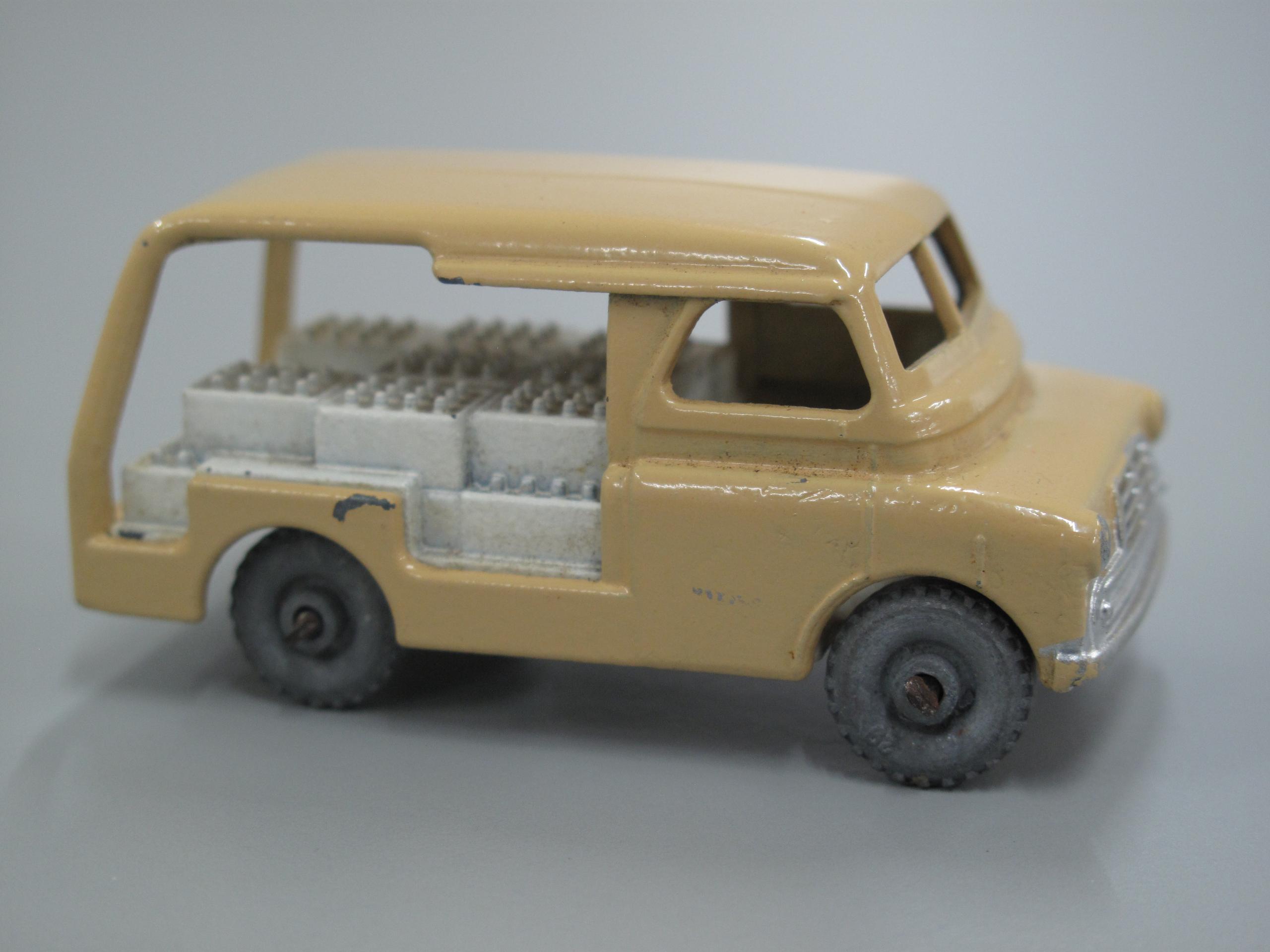 Powerhouse Collection - Toy Matchbox No.29 Bedford milk truck