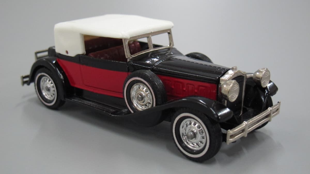 Powerhouse Collection - Matchbox 1930 Packard Victoria toy car