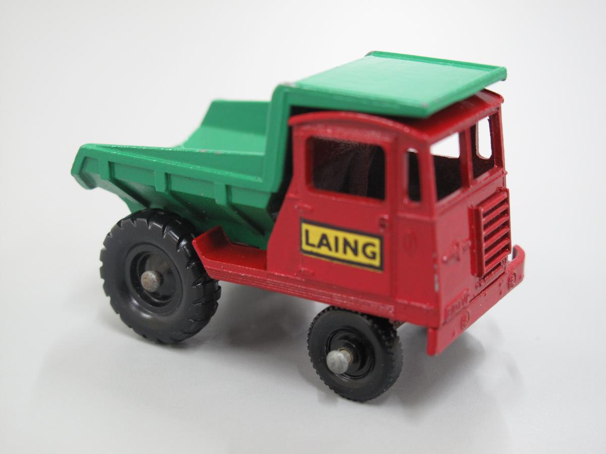 Powerhouse Collection - Matchbox dump truck 'Muir-Hill Dumper'