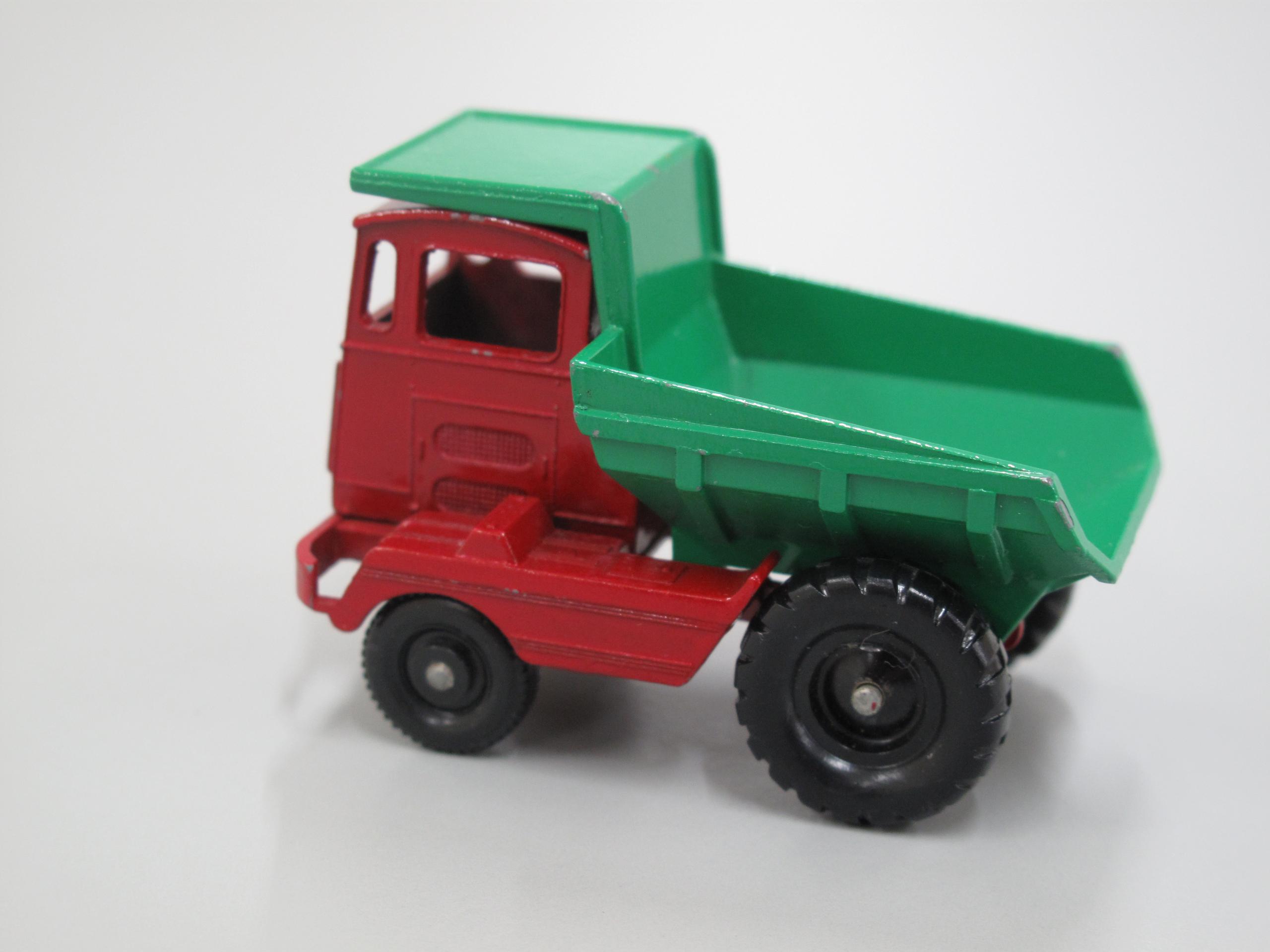 Powerhouse Collection - Matchbox dump truck 'Muir-Hill Dumper'