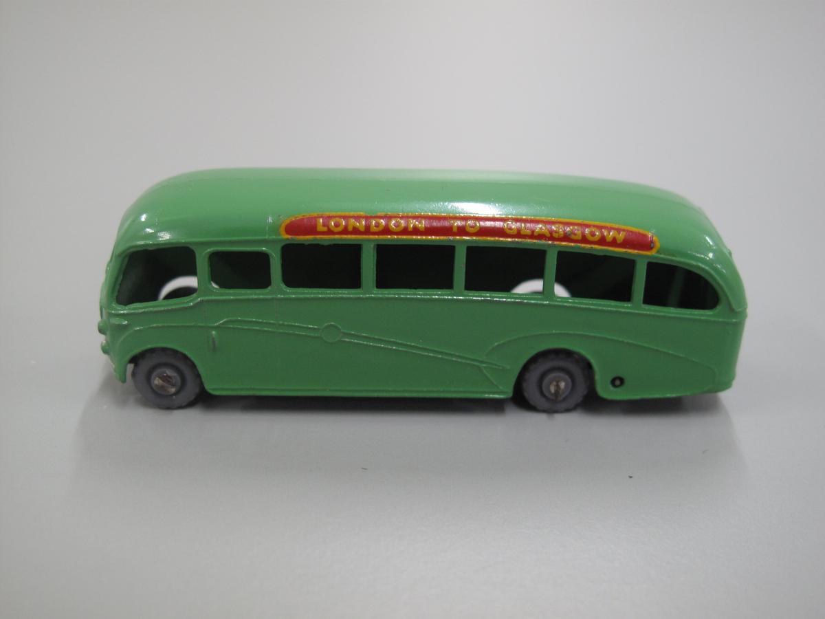 Powerhouse Collection - Matchbox Bedford Duple Luxury Coach