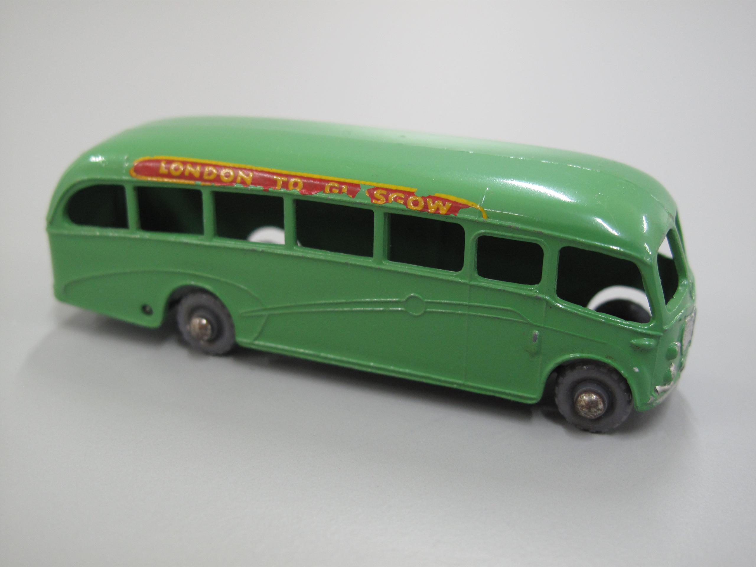 Powerhouse Collection - Matchbox Bedford Duple Luxury Coach