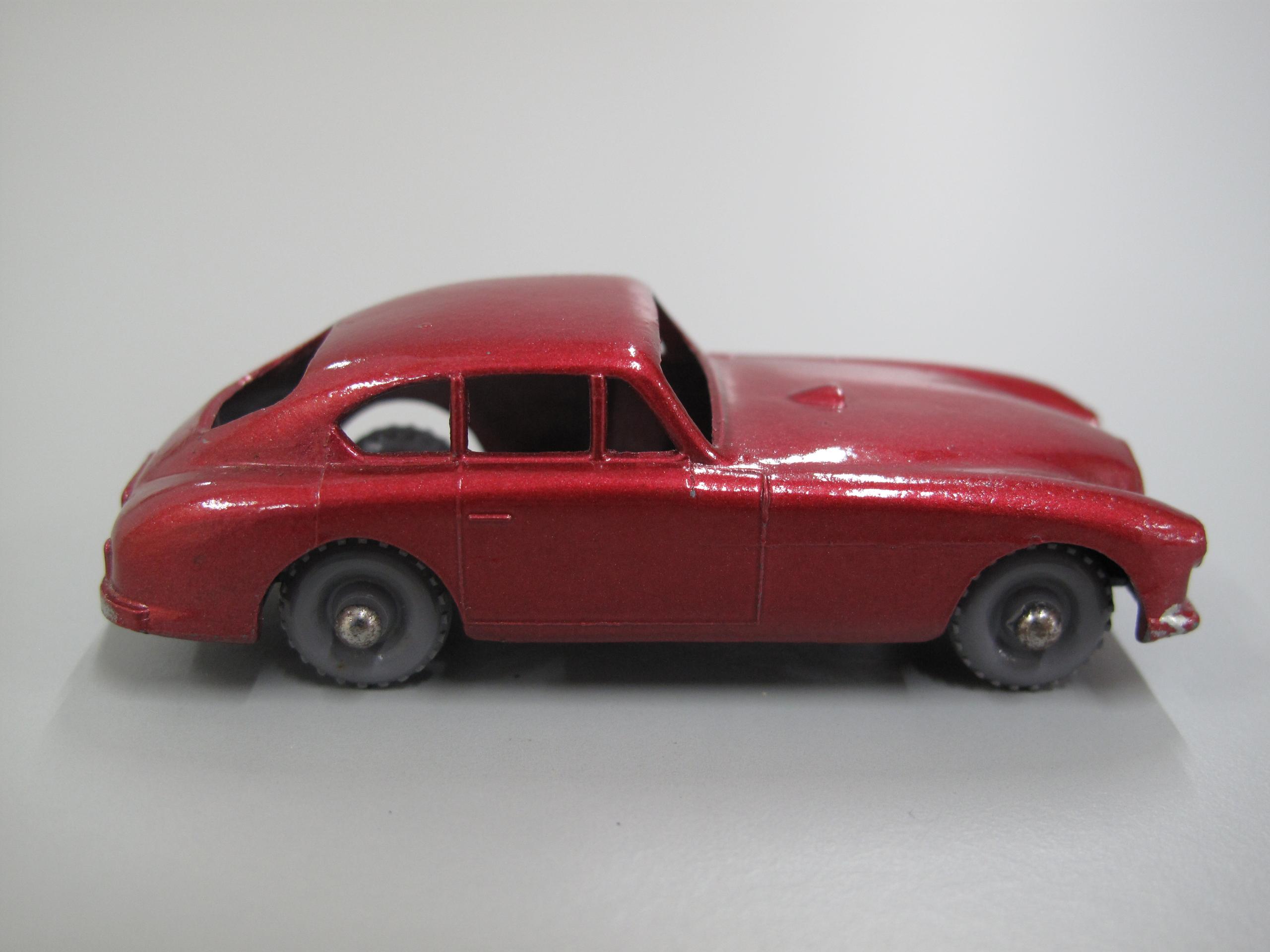 MATCHBOX　マッチボックス　アストンマーチン DB2 MATCHBOXマッチボックスアストンマーチン DB2