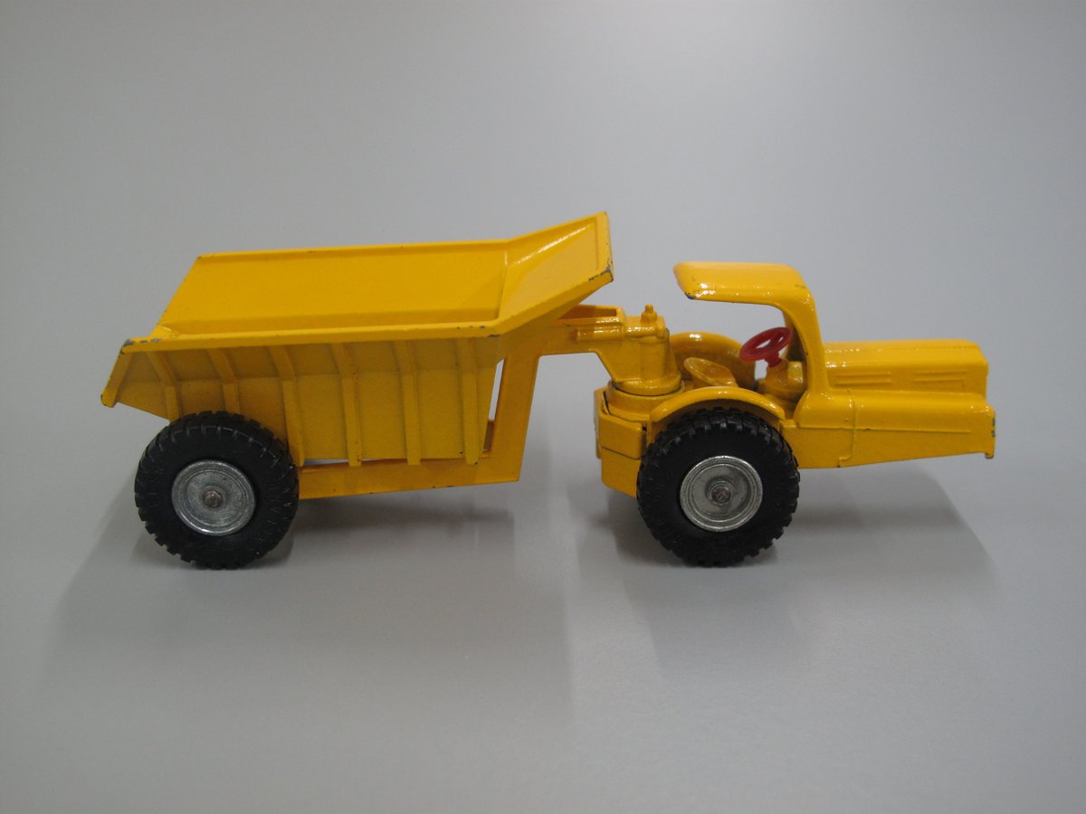 1960's Matchbox M-10 Whitlock Dinkum Dumper good with box