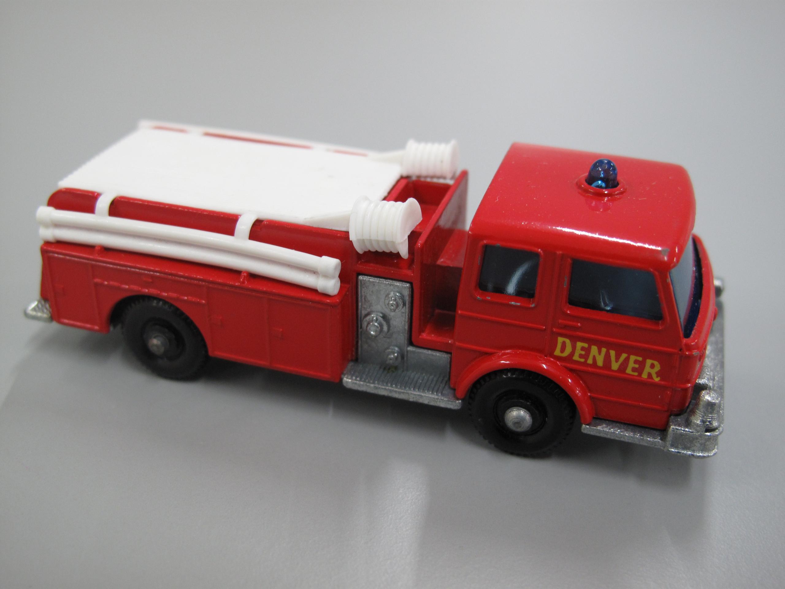 Matchbox fire pumper truck sale