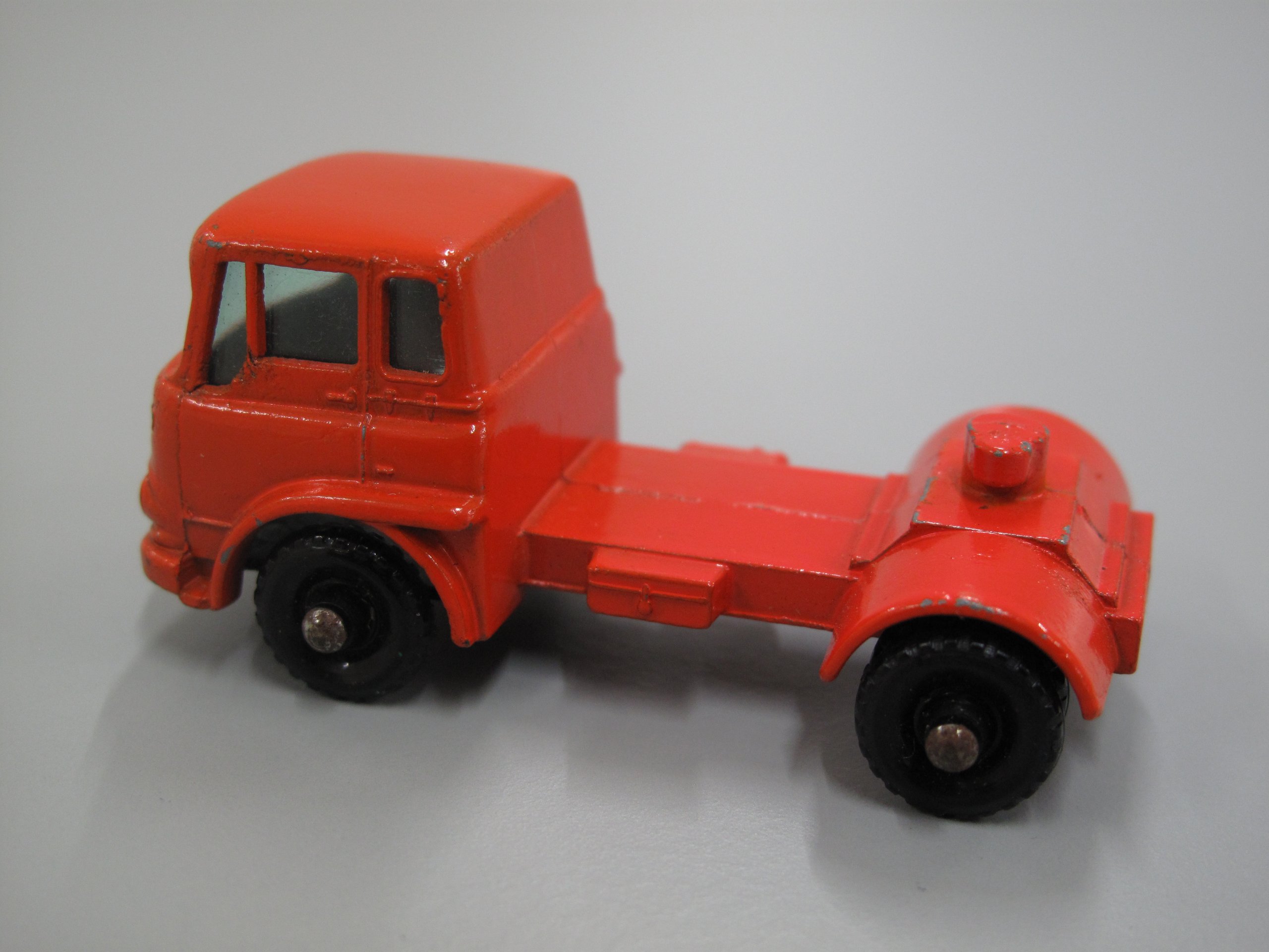 Powerhouse Collection Matchbox toy Bedford Tractor