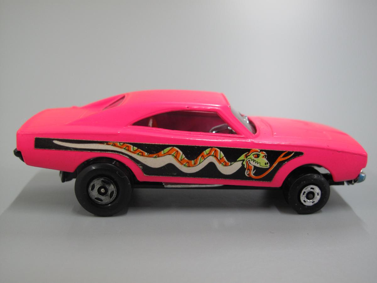 Powerhouse Collection - Matchbox car 'Dodge Charger Dragster'