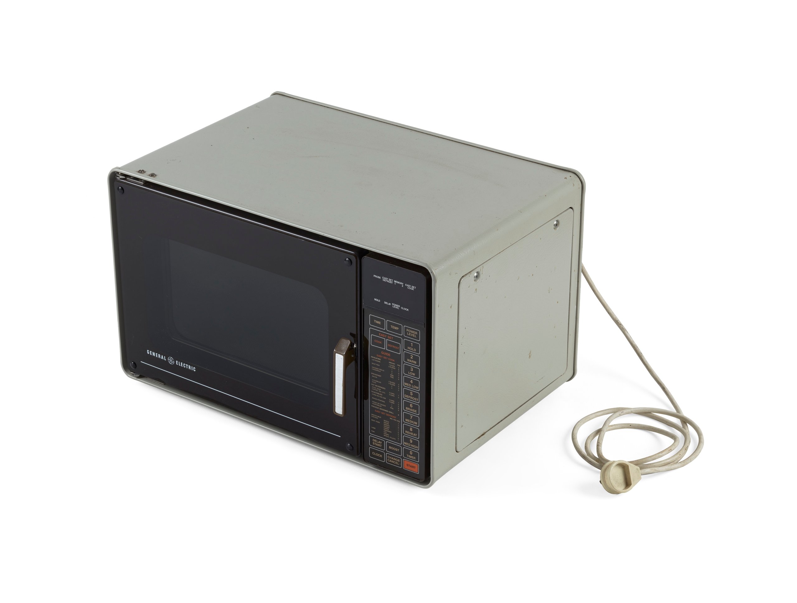 'ME710' microwave oven by General Electric