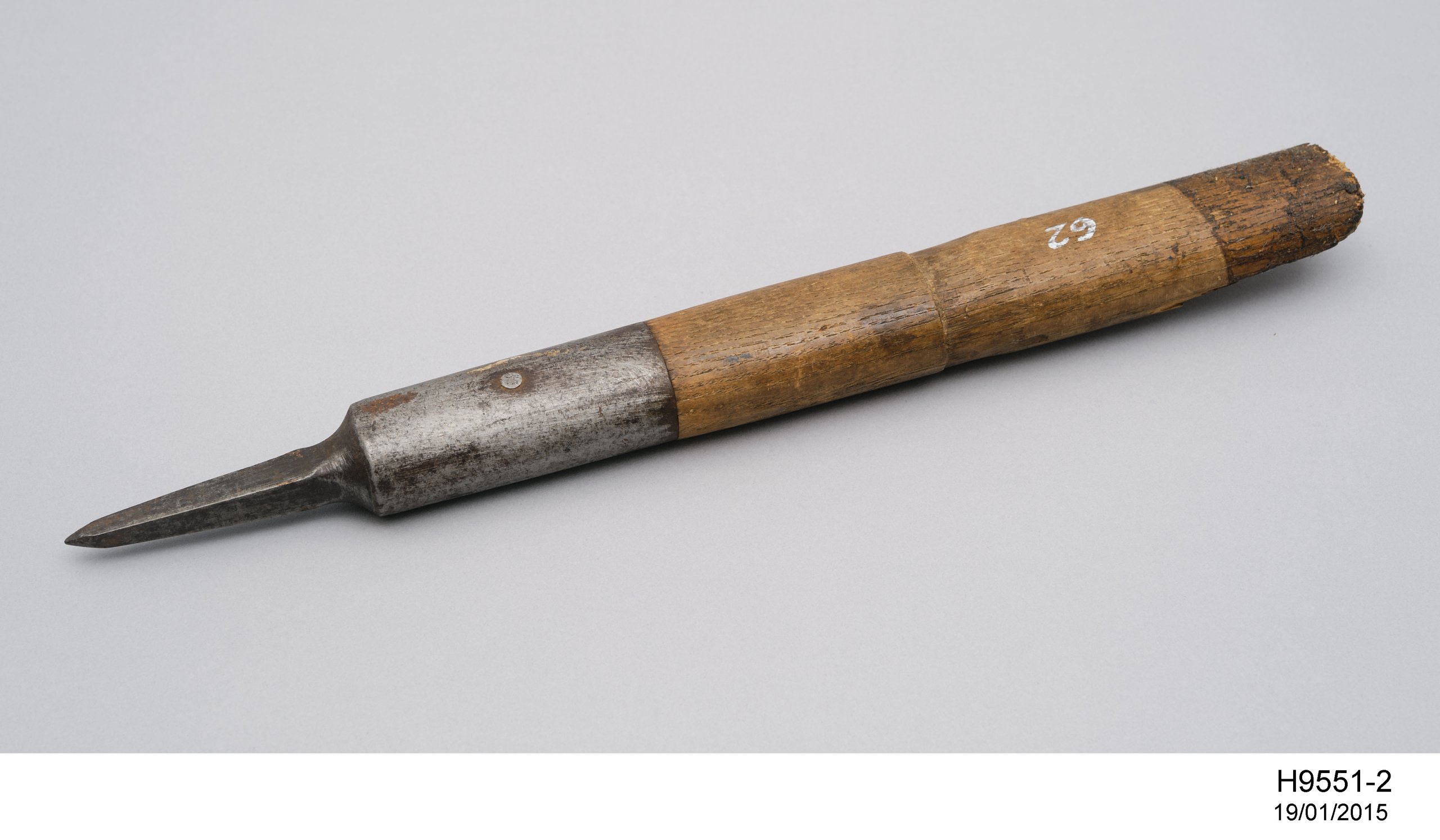 Ice axe used during Sir Dougas Mawson's Australasian Antartic Expedition