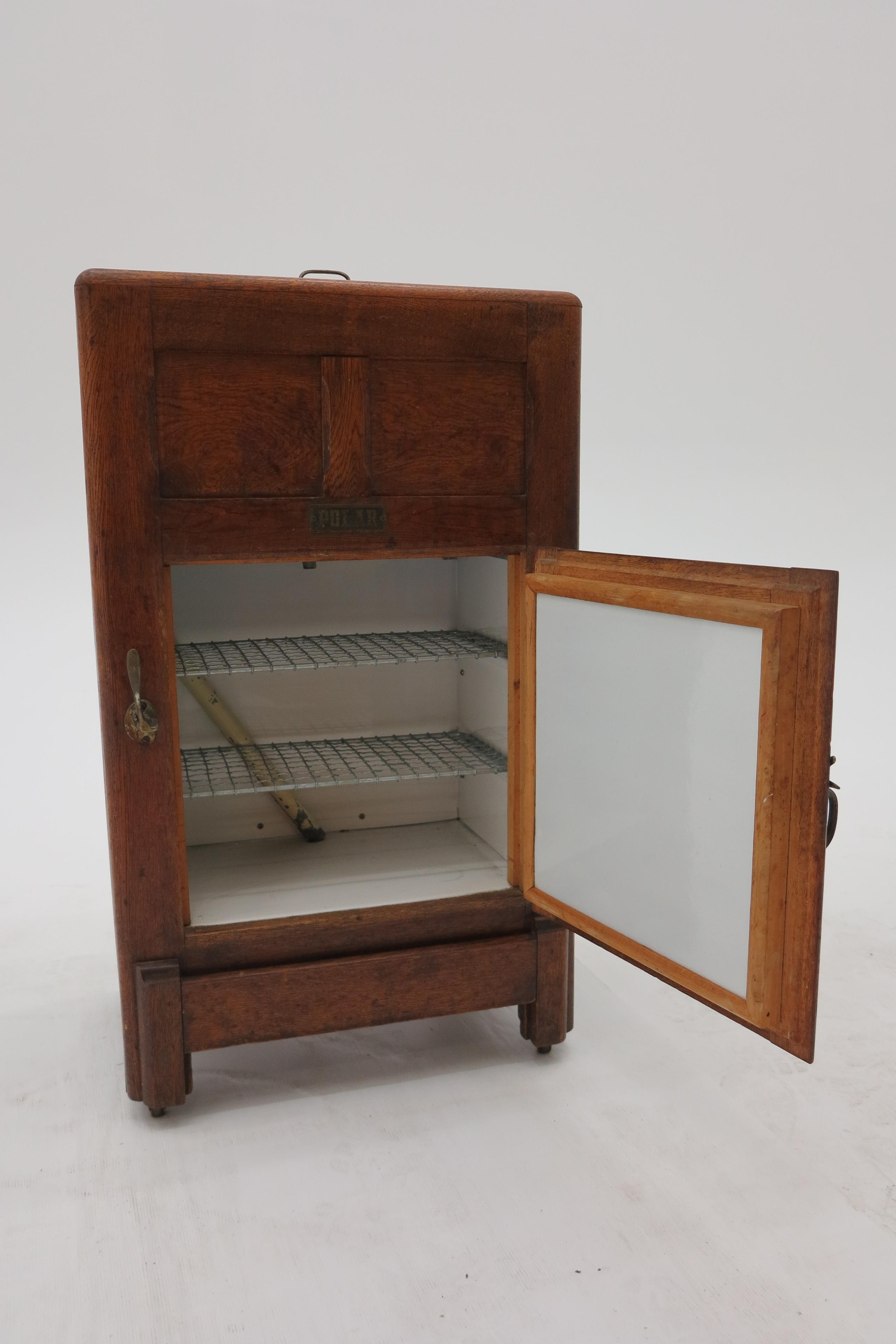 Ice chest, 1920-1930