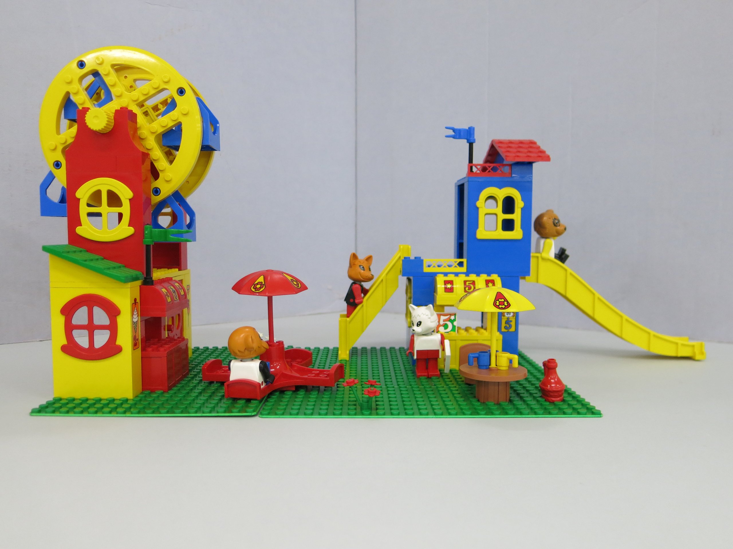 Powerhouse Collection - LEGO Fabuland set 'Amusement Park'