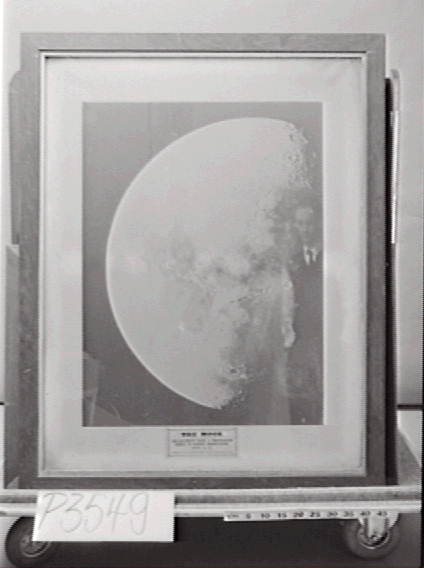 Photographs, paintings and prints from the Sydney Observatory