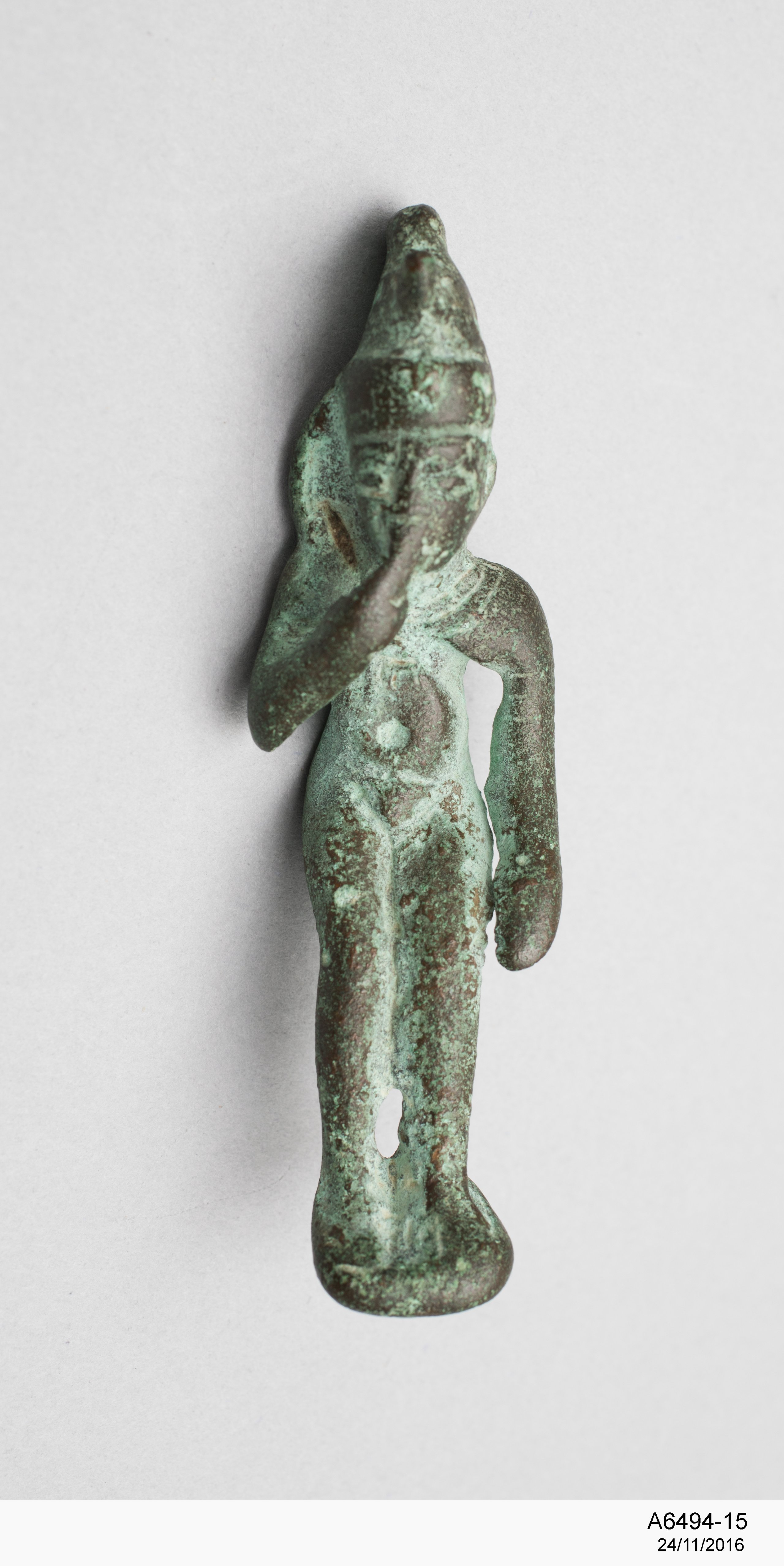 Collection of antiquities (83)