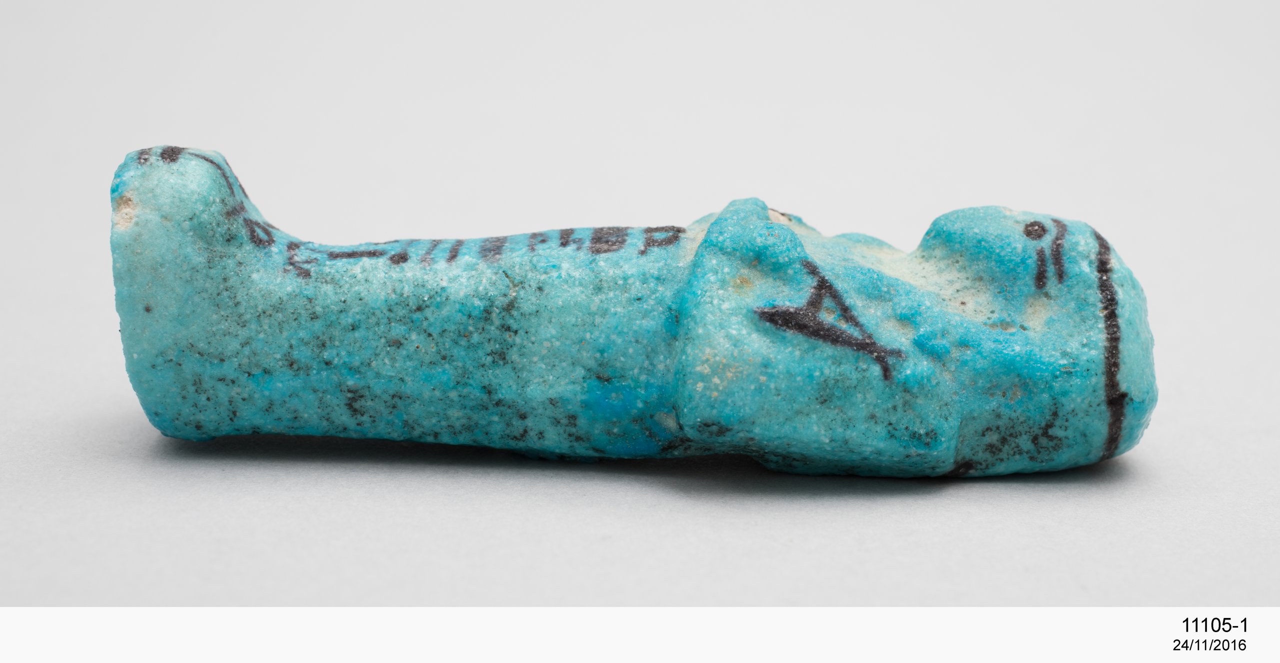 Egyptian worker ushabti