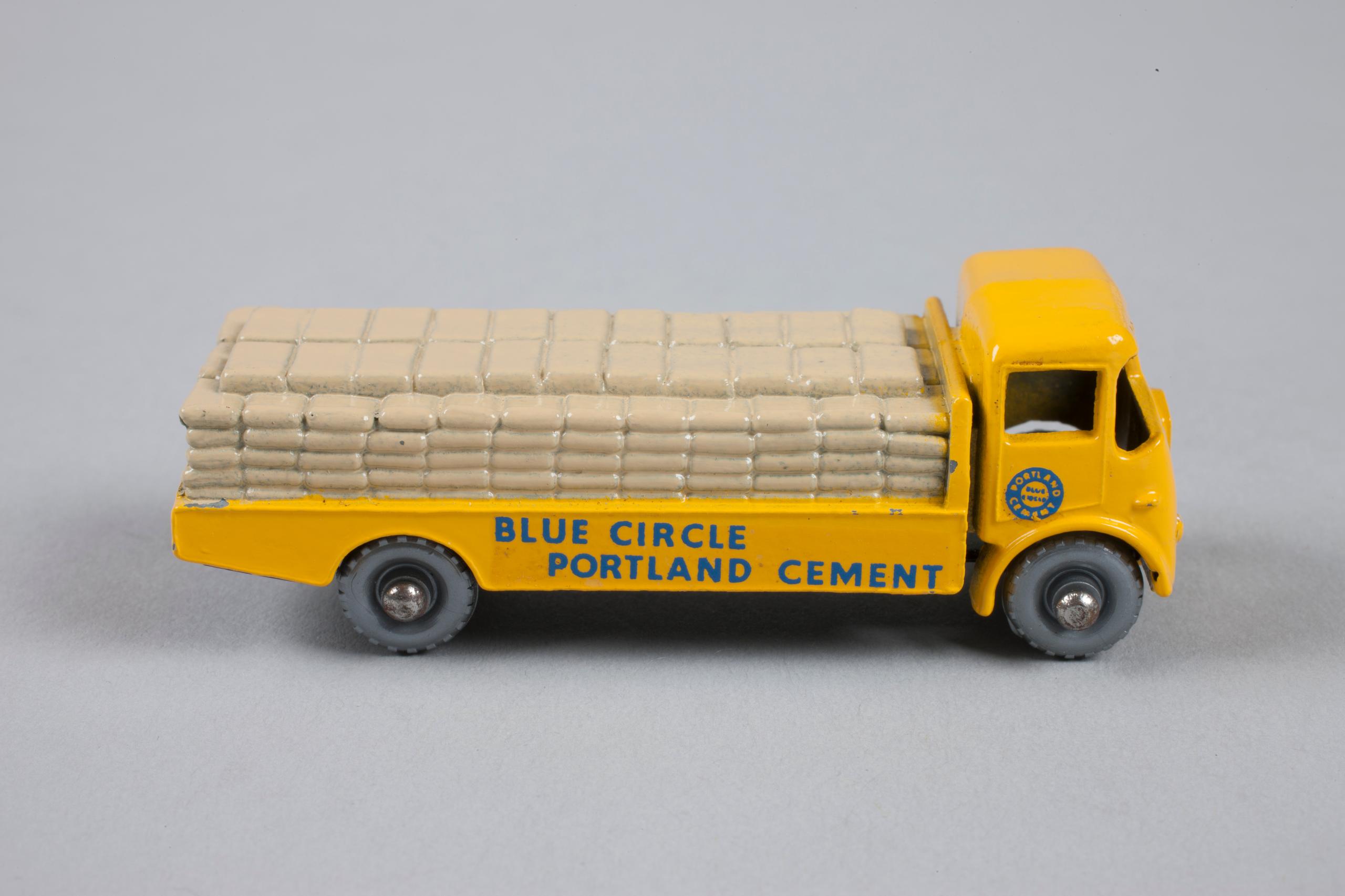 Powerhouse Collection - Toy Matchbox No 51a Albion Chieftain