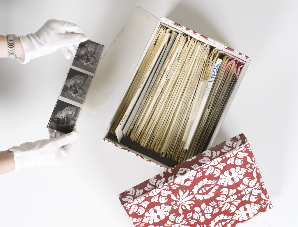 Box containing negatives and transparencies photographed by Bruno Benini