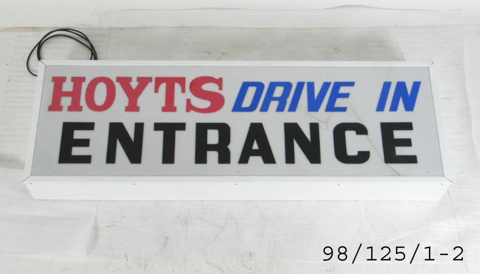 'Hoyts Drive In Entrance' sign