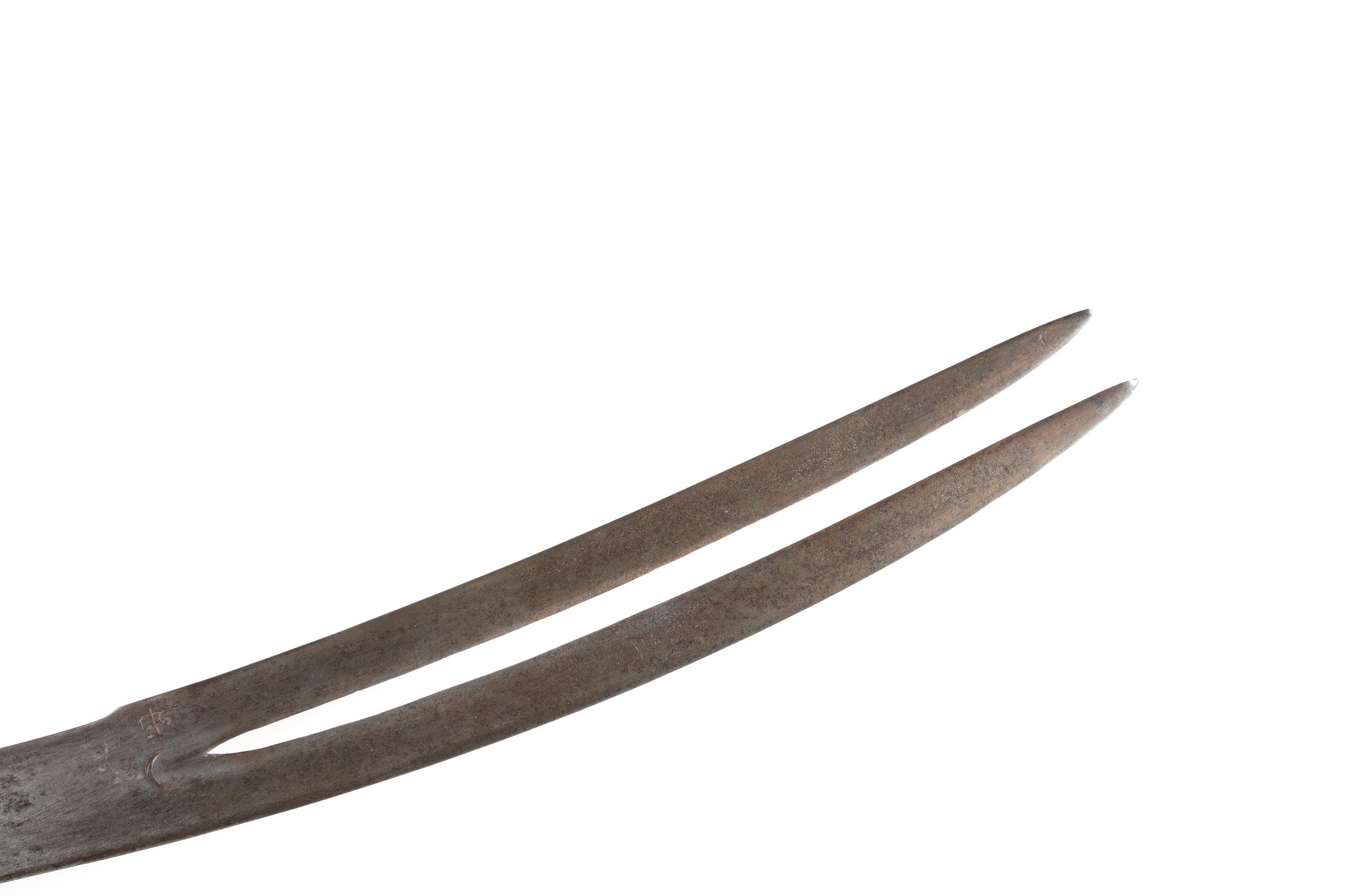 Symbolic sword (<i>Zulfiqar</i>) شمشیر نمادین: ذوالفقار