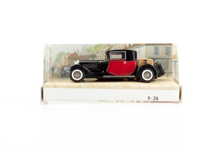 Powerhouse Collection - Matchbox '1927 Bugatti T44 Y-24' toy car, 1990