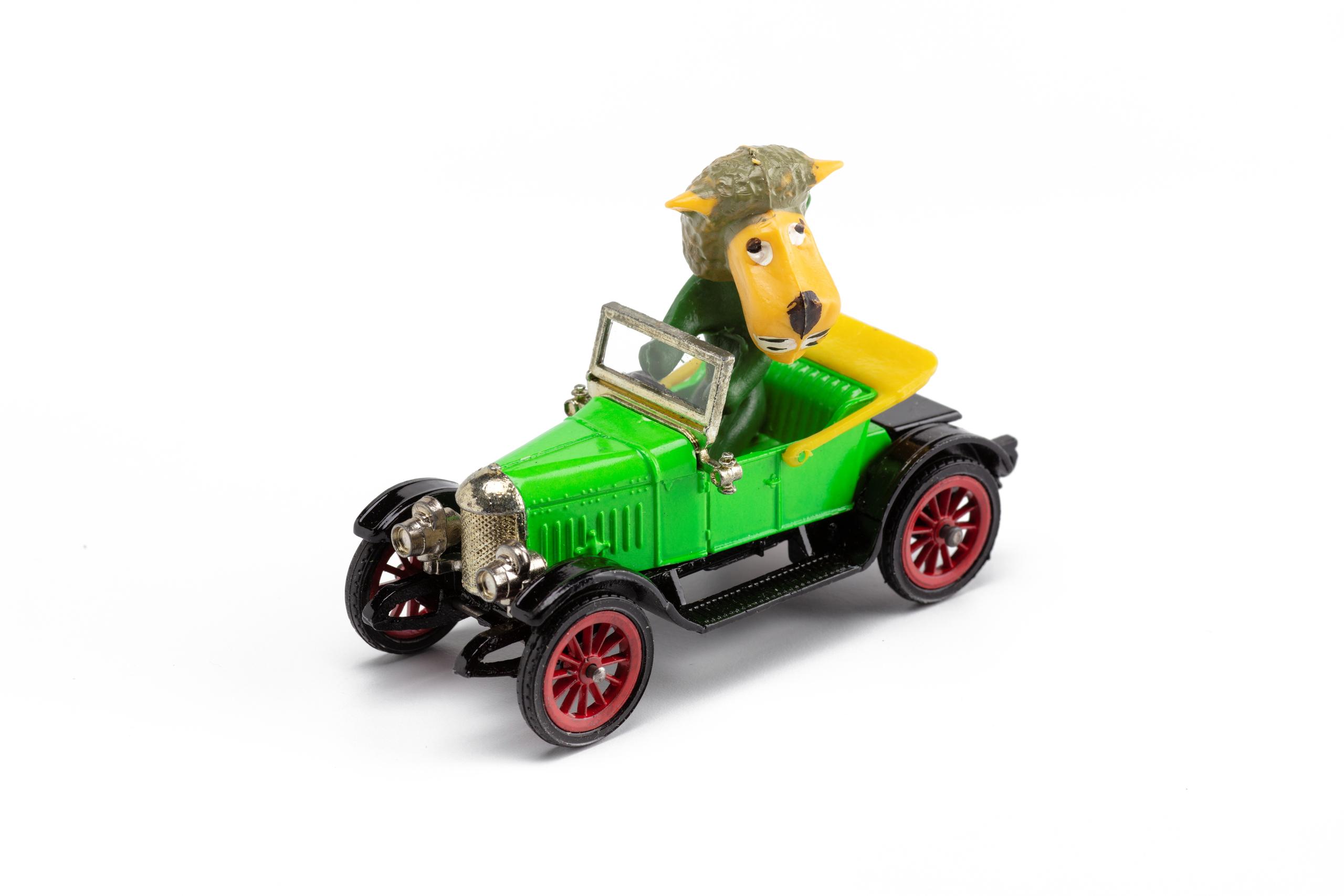 美品　DINKY TOYS MORRIS OXFORD ミニカー Dinky 159, Morris Oxford - Free Price Guide & Review