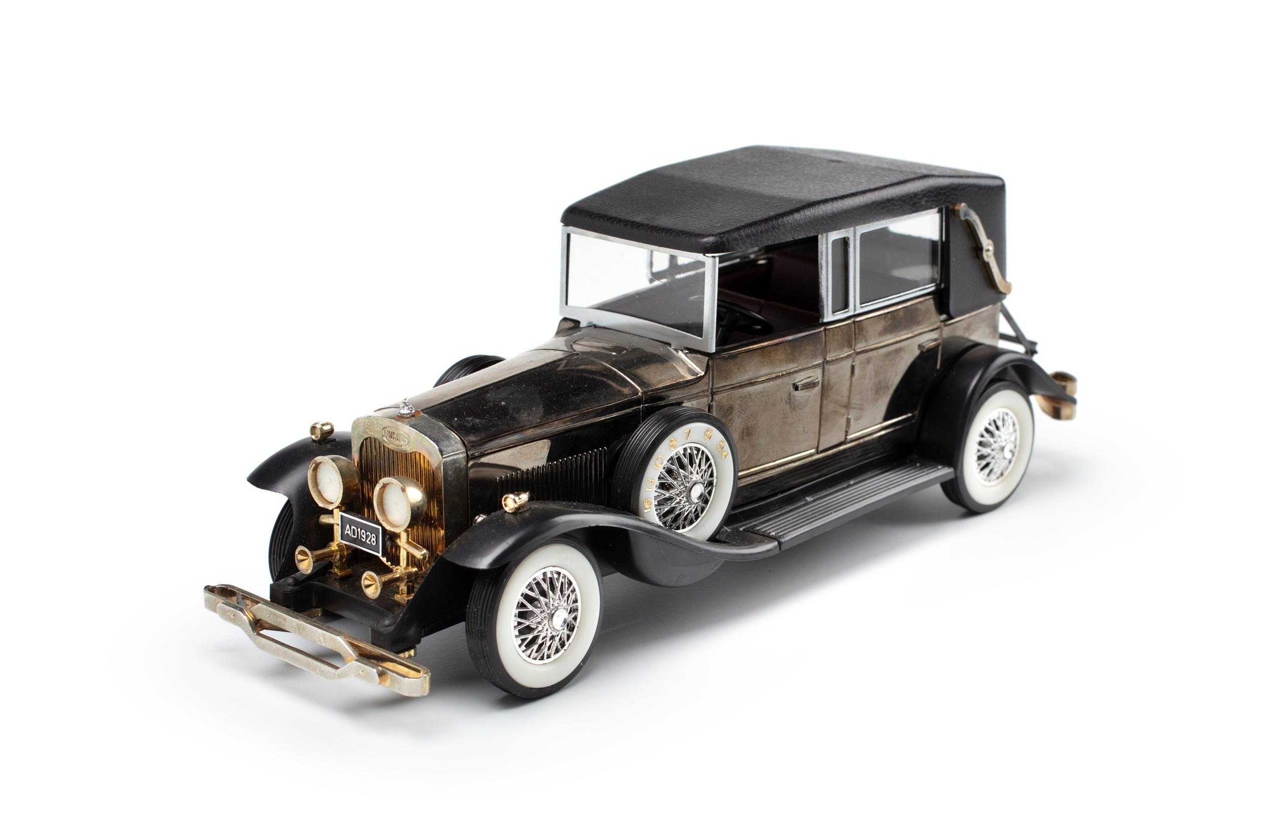 Powerhouse Collection - 'Lincoln Model L Convertible 1928' car
