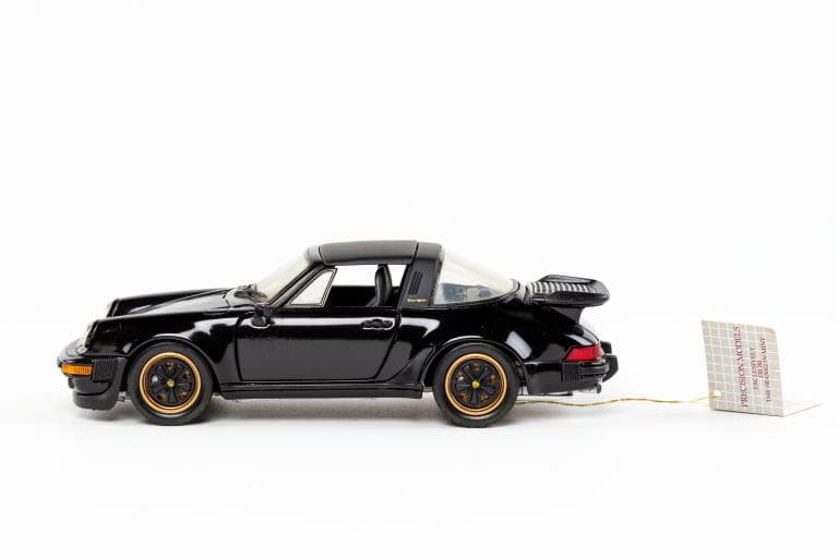 ミニカー FRANKLIN MINT 1988 PORSCHE 911 Powerhouse Collection - ⁨Model 1988 Porsche 911 Carrera Targa with