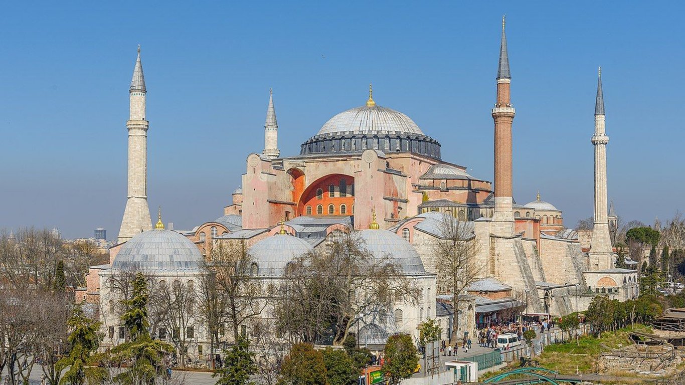 Tour di mezza giornata a Istanbul: Hagia Sophia, Moschea Blu e Sultanahmet  | Citio, image size:1366x768