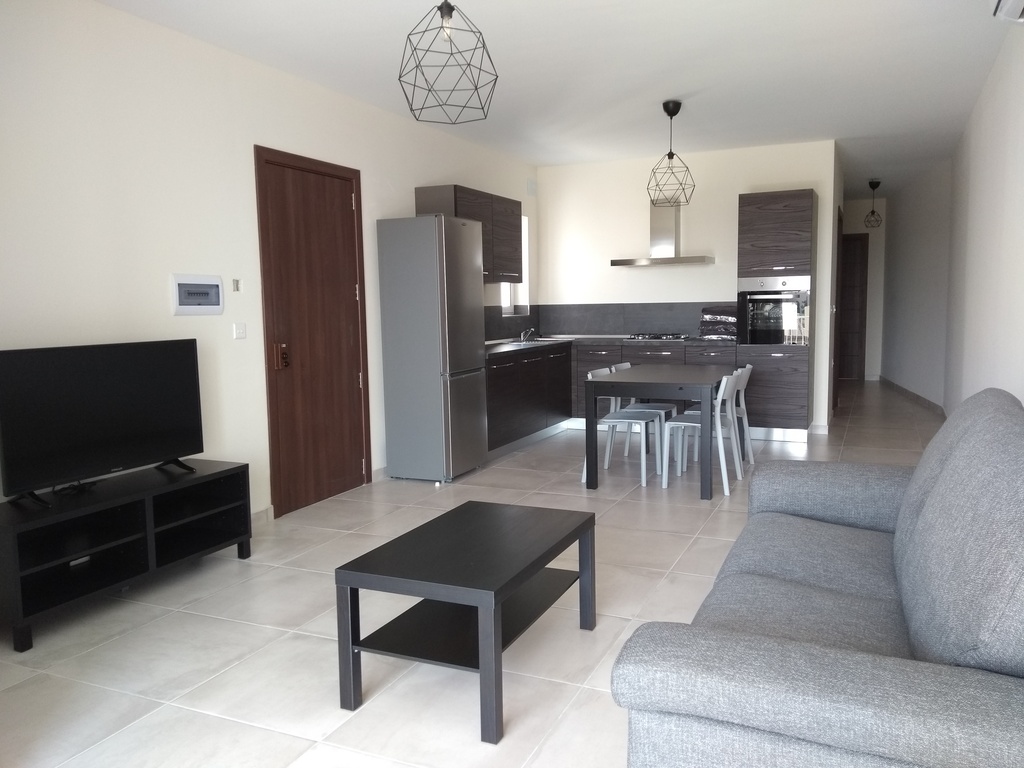 3 Bedroom Apartment for Long Let in St. Julian's - €1,600/month