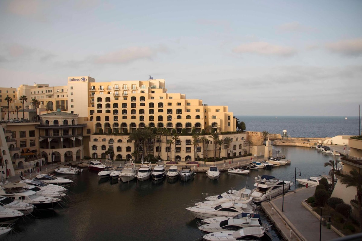 3 Bedroom Ensuite Apartment for Long Let in St. Julian's - €4,200/month