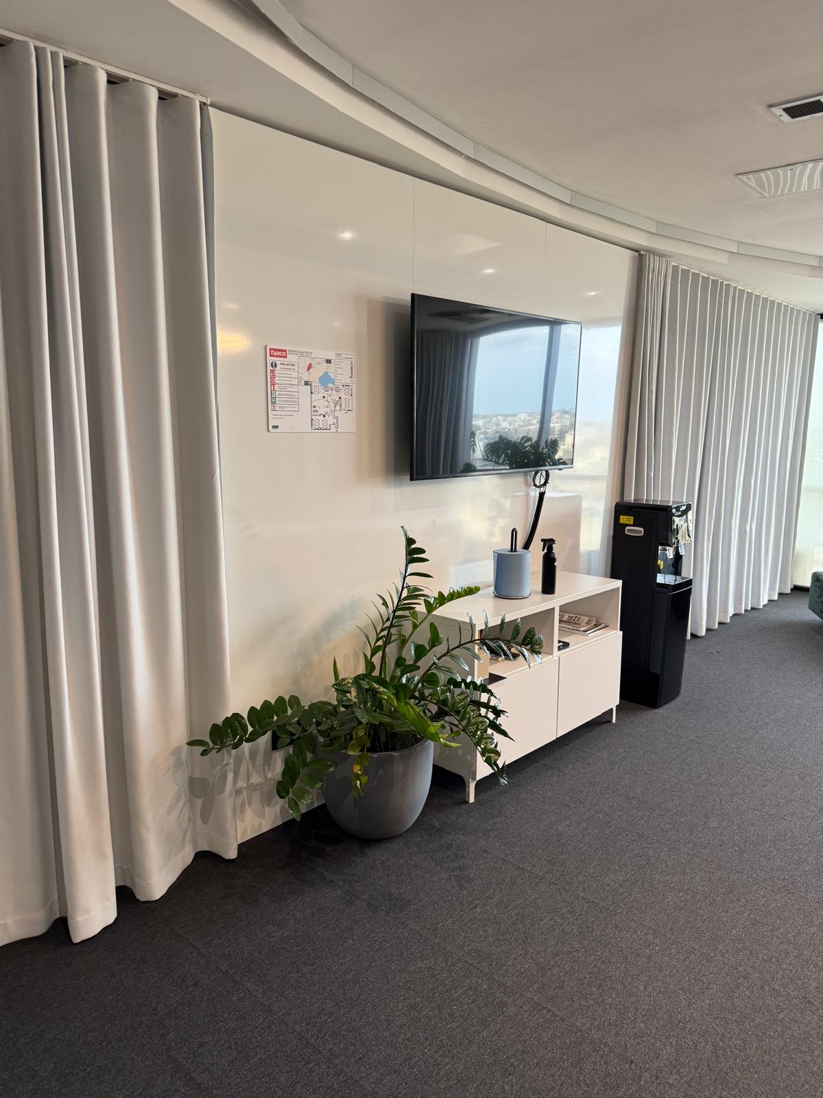 Prestigious 300 sqm Office in Portomaso Business Tower with Marina Views in St Julians photo 7