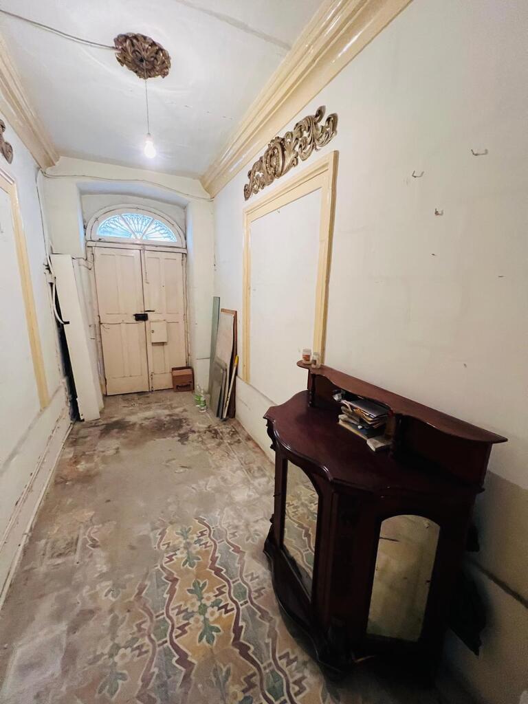 Hotel for Long Let in Floriana - €2,000/month photo 6