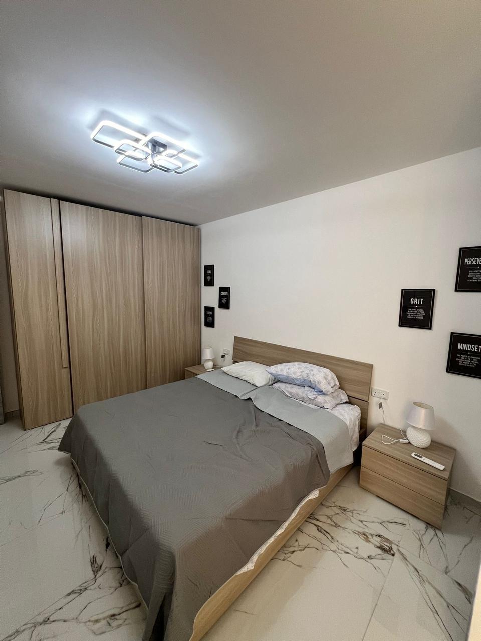 2 Bedroom Ensuite Penthouse for Long Let in Xgħajra - €2,000/month photo 4