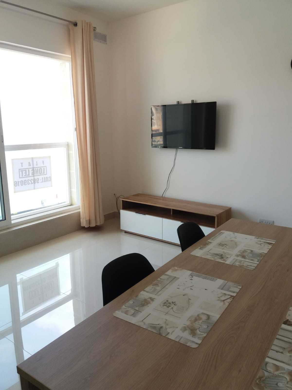 Stunning Seafront 2-Bedroom Apartment in St Julians photo 2