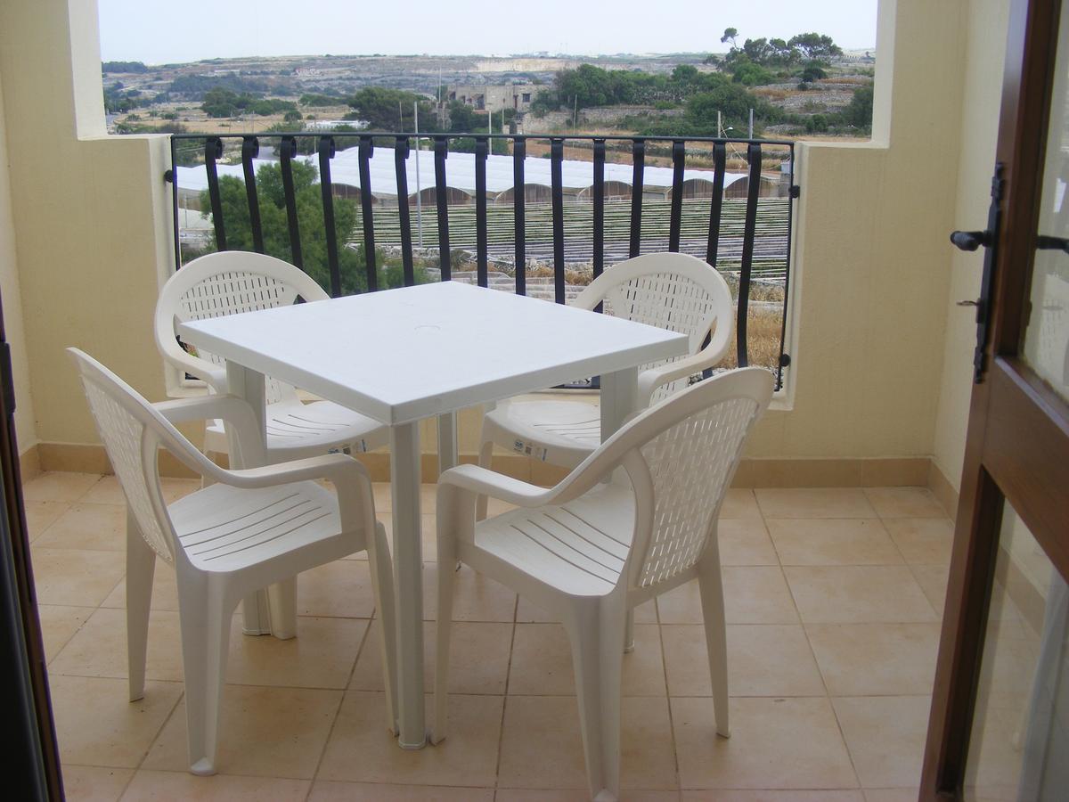 2 Bedroom Apartment for Long Let in Mosta - €1,199/month
